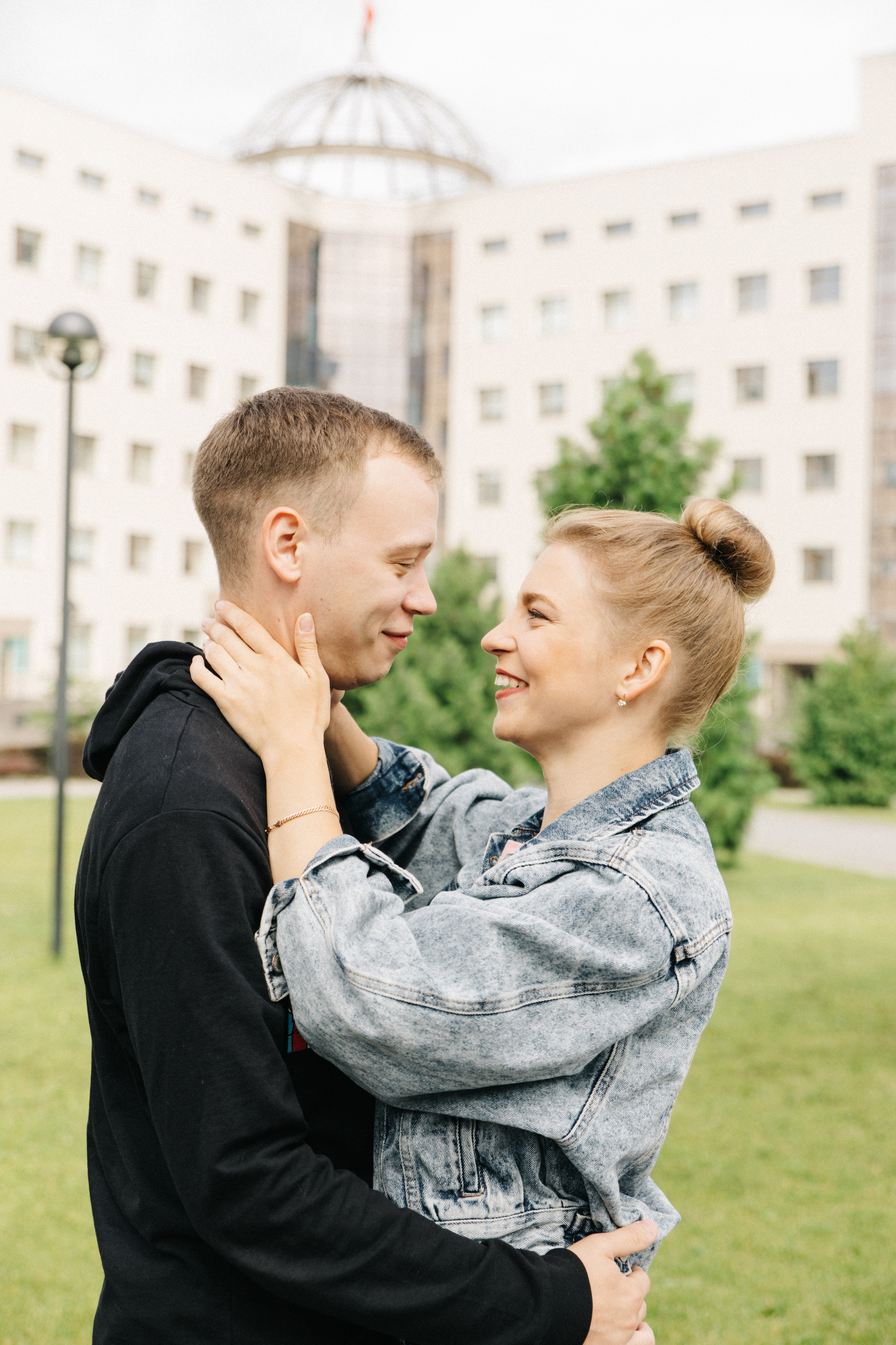 Фотосессия Ксюши и Лёши. Семейный и женский фотограф в Красноярске Алёна Барковская