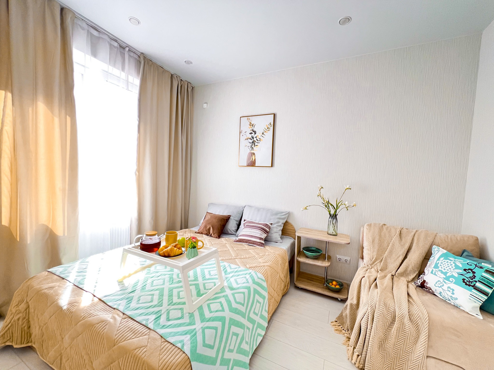 Апартаменты в городе-курорте Сочи. Квартиры посуточно, длительно в Сочи, LARA APART GROUP