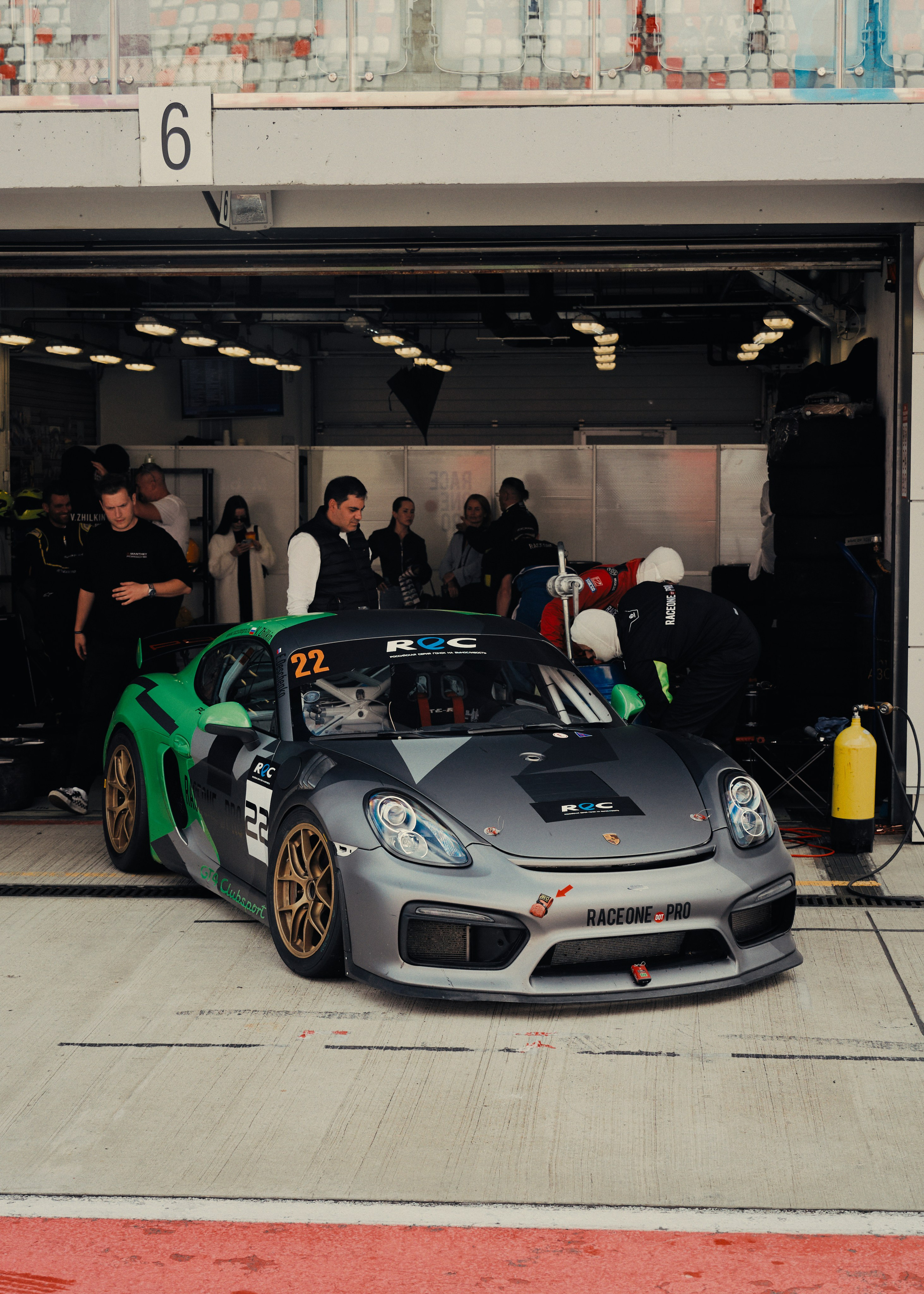 REC 2025. Автомобильный и коммерческий фотограф Москва