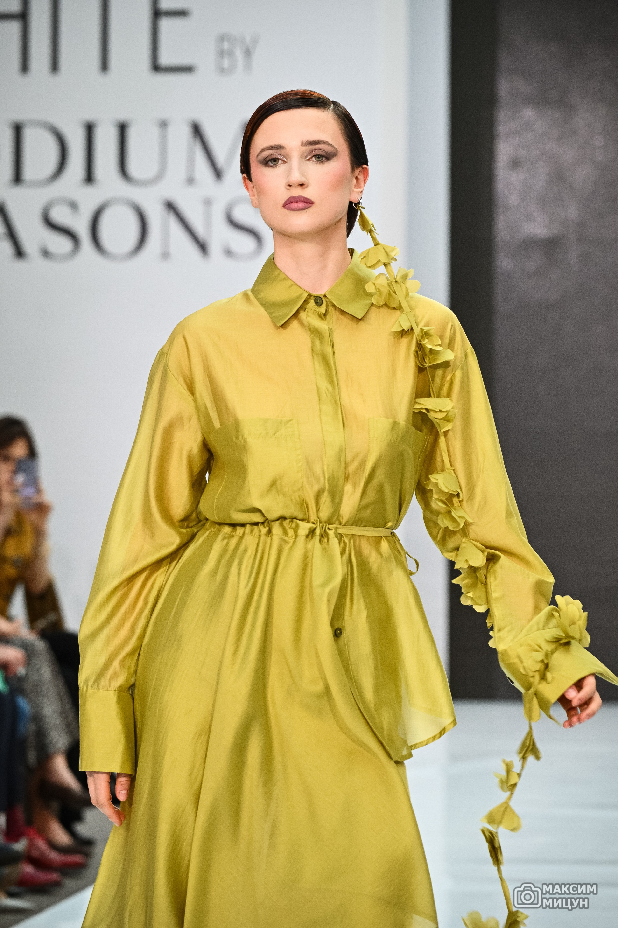 Модные показы. Фотограф Максим Мицун. Портрет, свадьба, репортаж, каталог