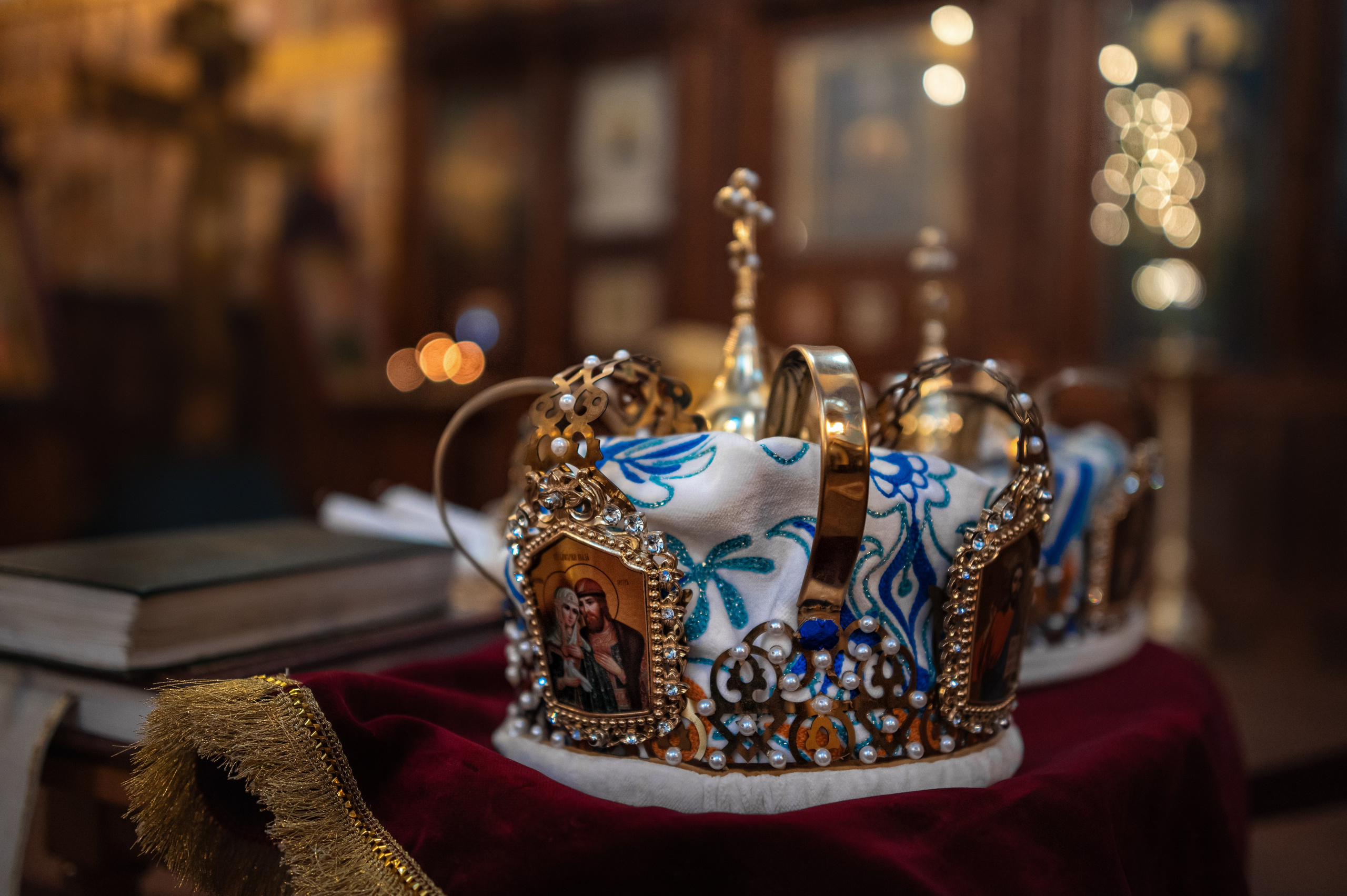 венцы Феодоровского собора