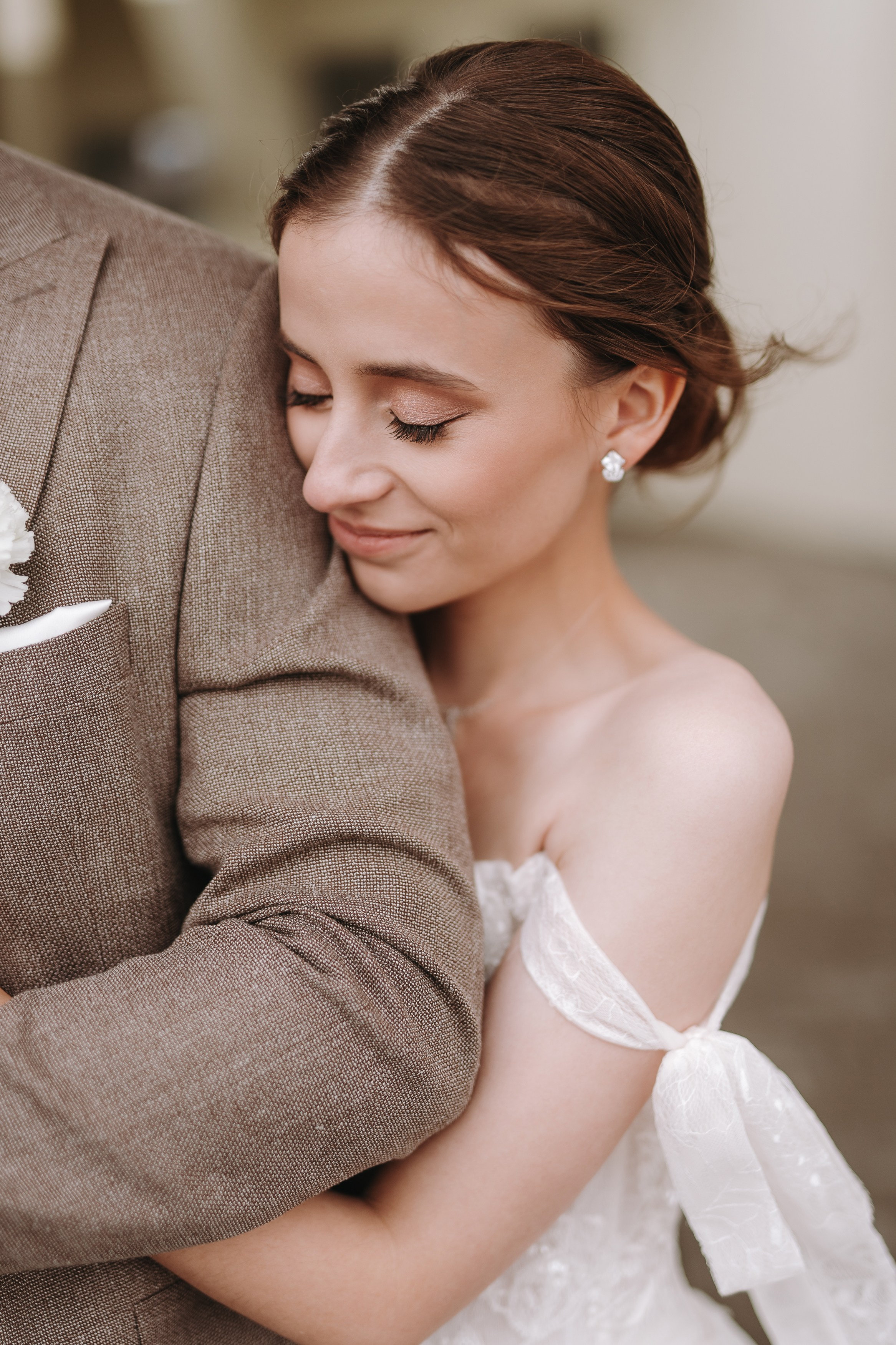 БАНКЕТНЫЙ ЗАЛ ТОРТУГА, ВЕДУЩИЙ АНДРЕЙ ОГНЕВ