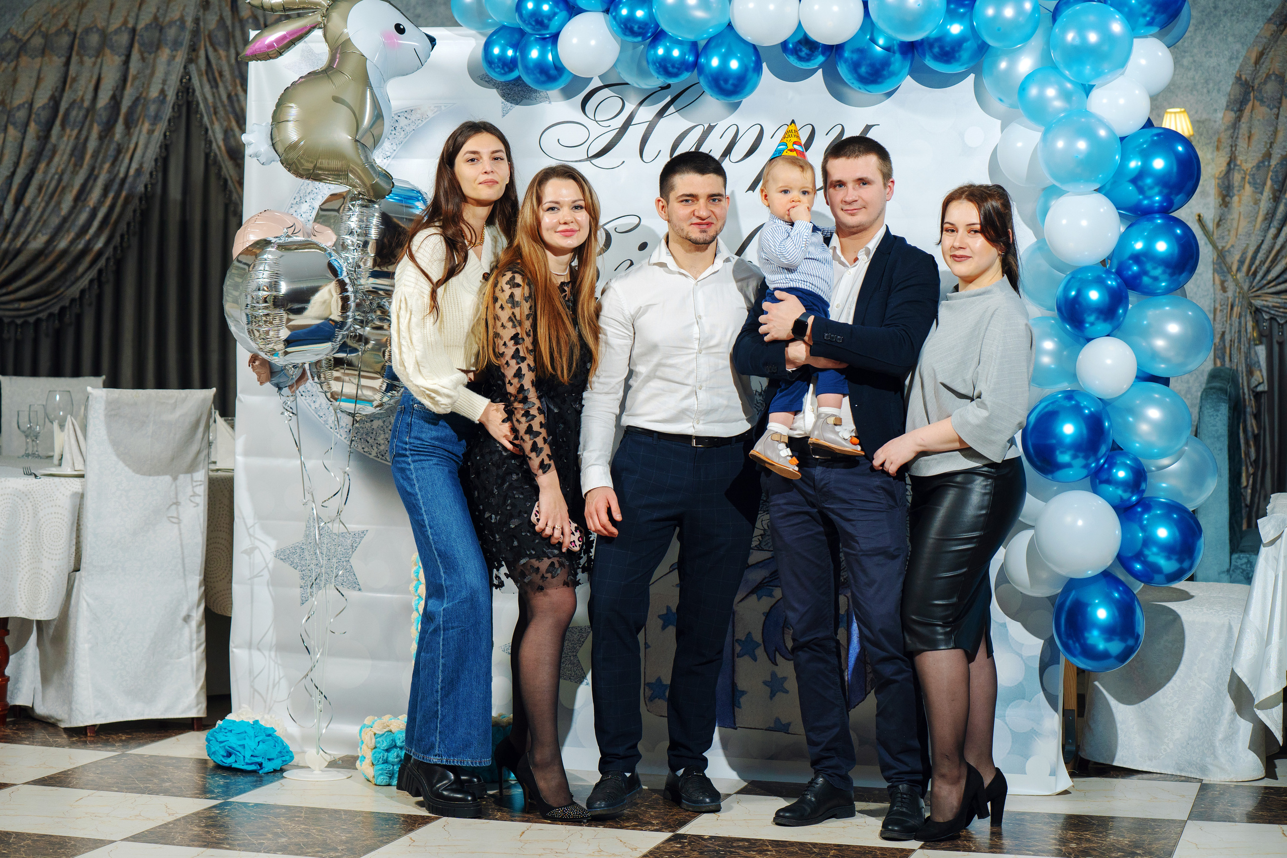 Марку 1 годик