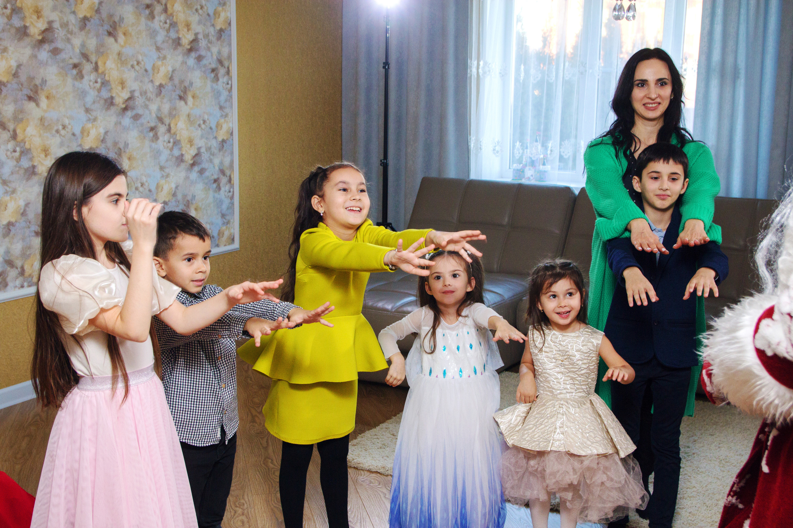 Новогодний утренник дома