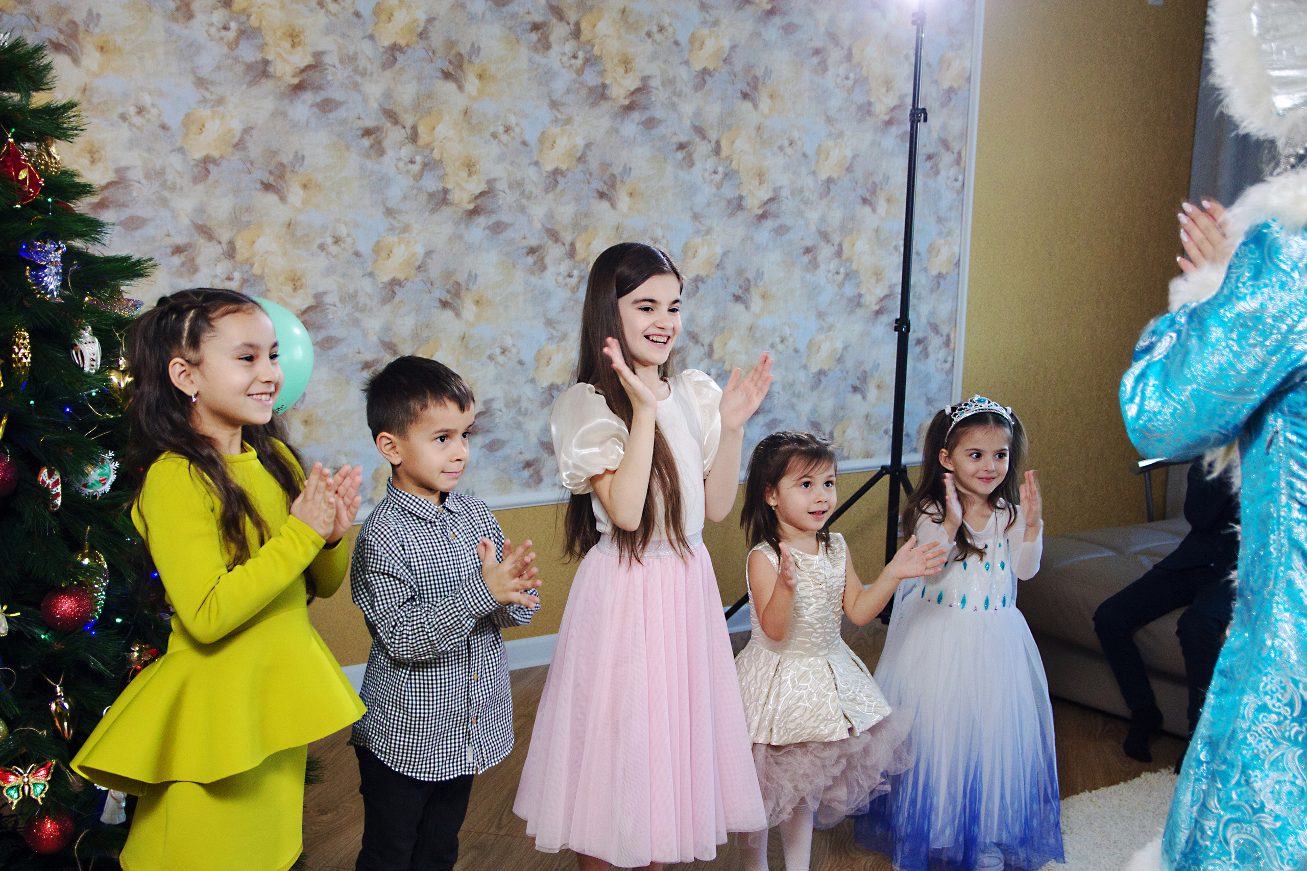 Новогодний утренник дома