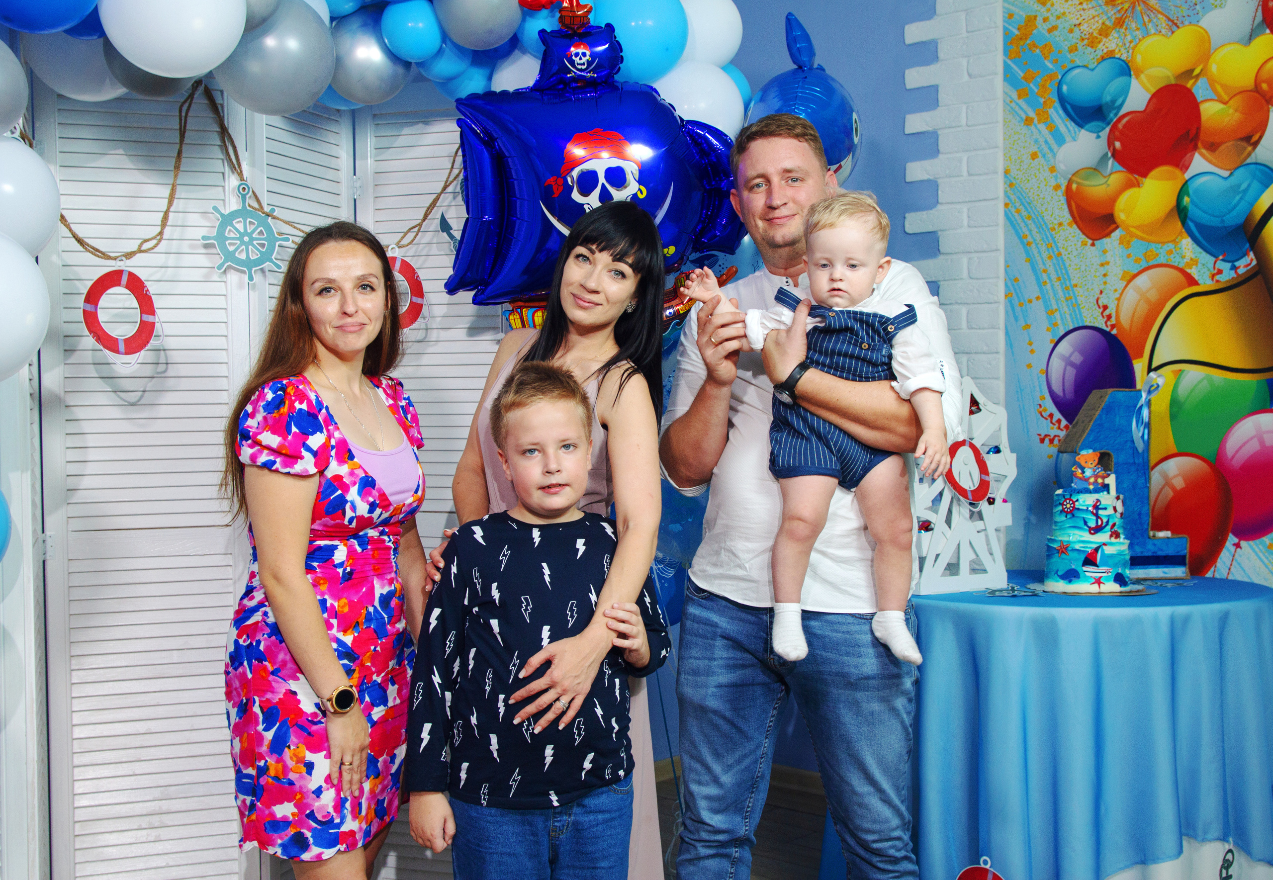 Саше 1 годик