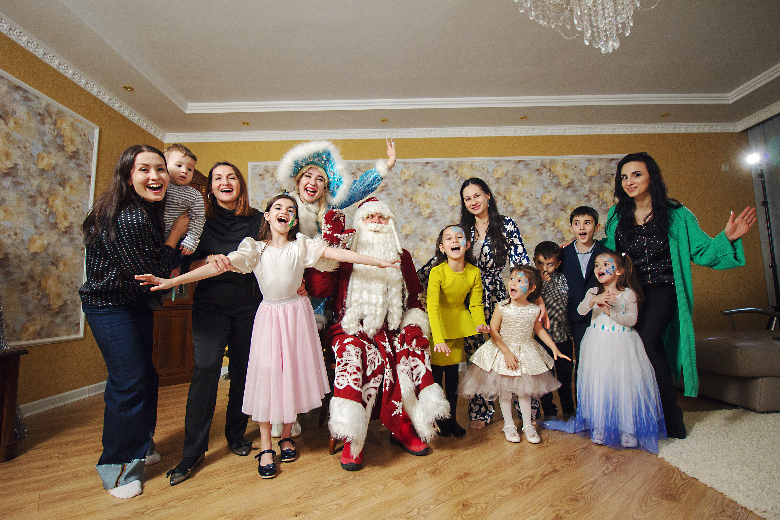 Новогодний утренник дома