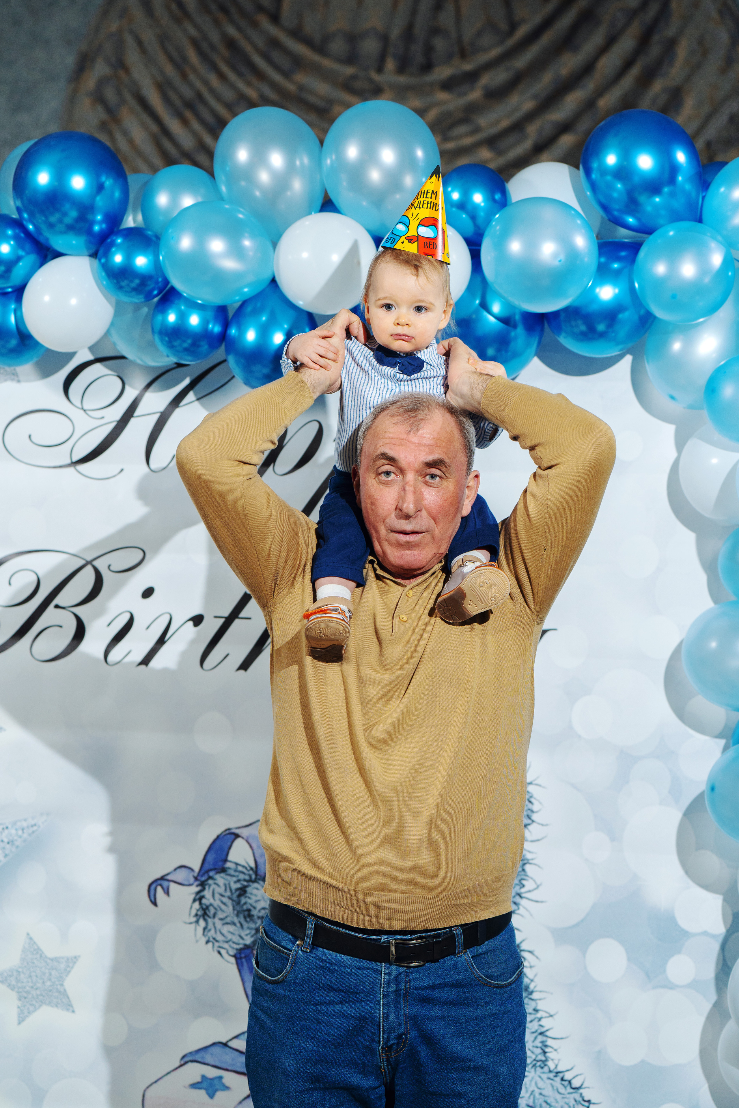 Марку 1 годик