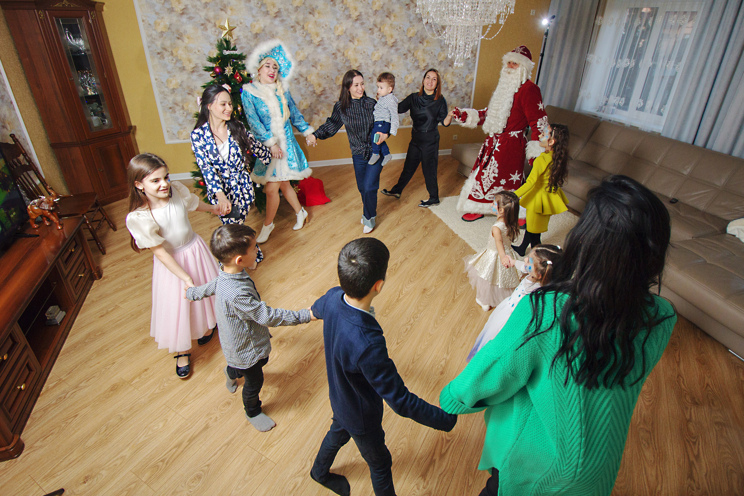 Новогодний утренник дома