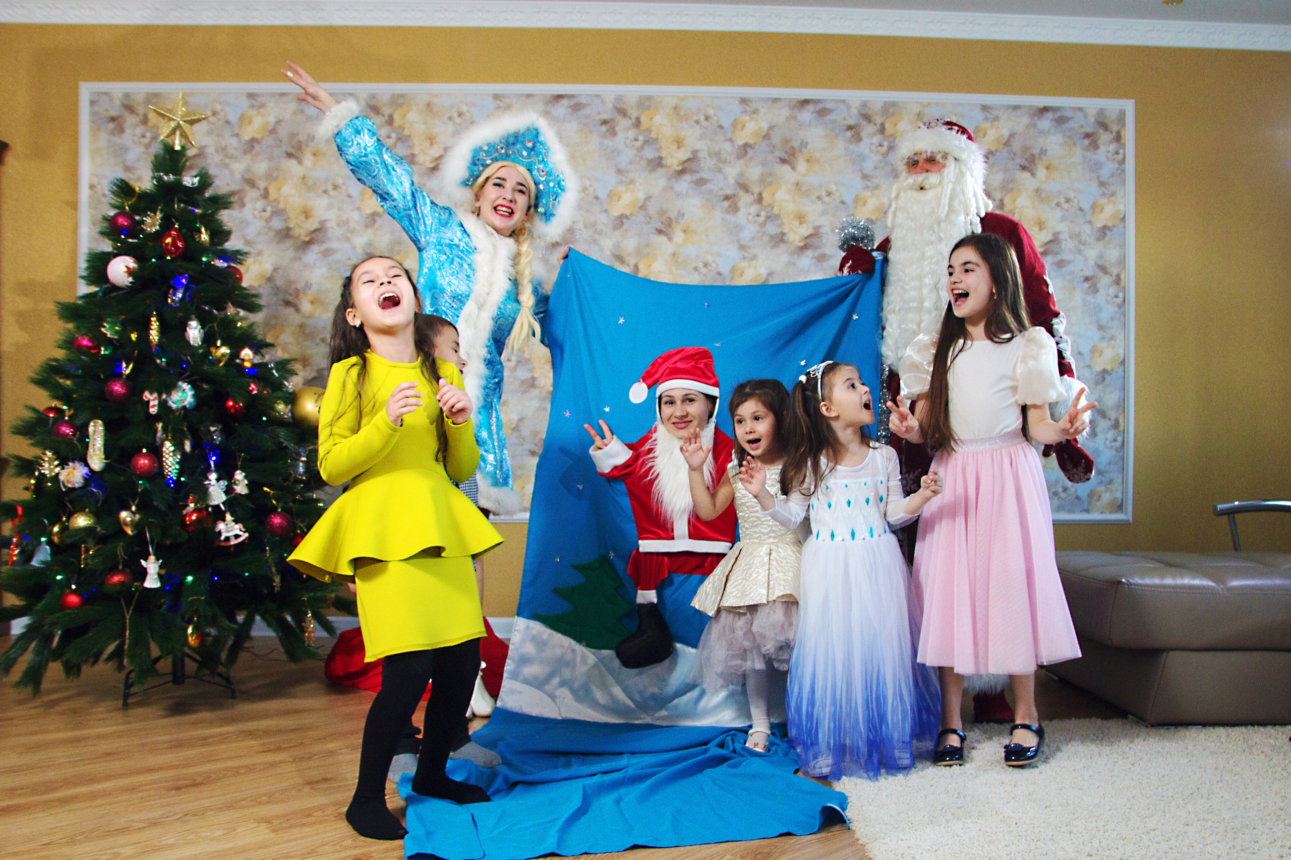 Новогодний утренник дома