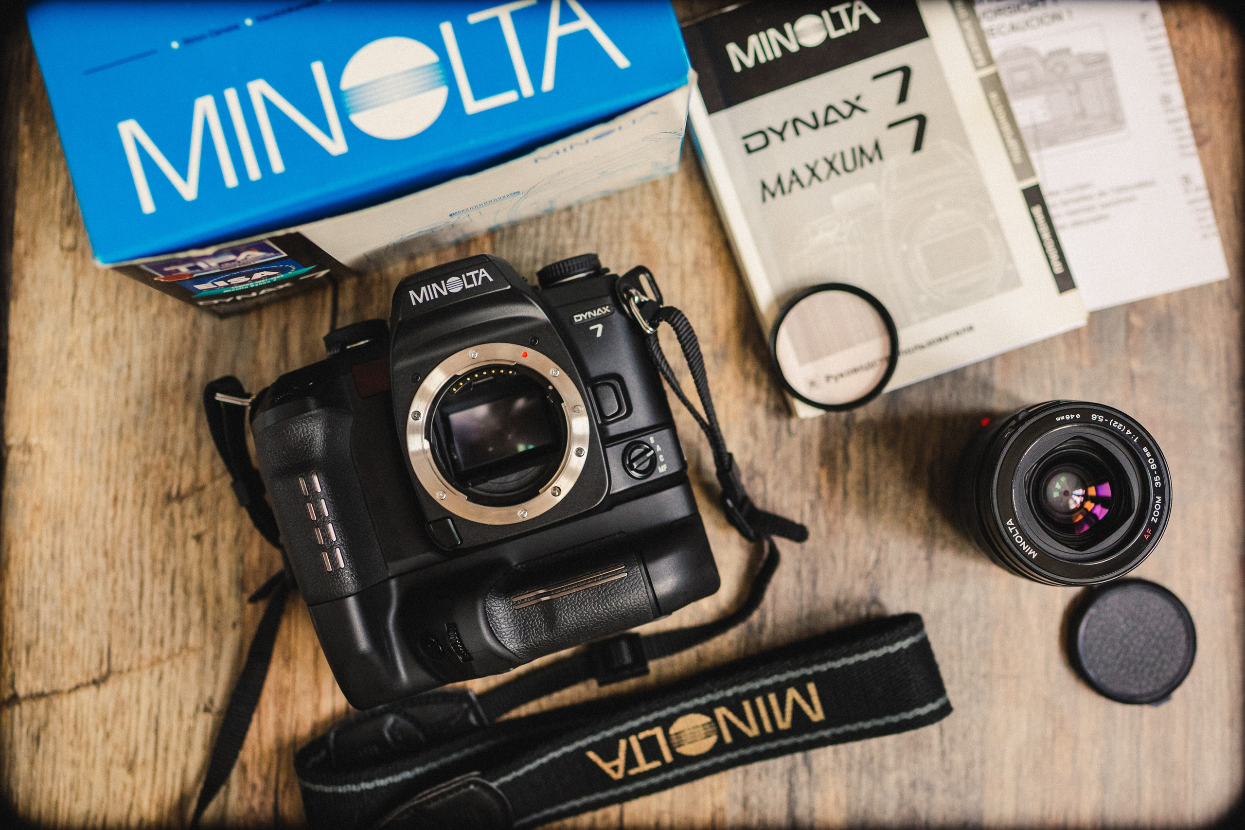 Профессиональная предметная фотосъемка подставок для вина в Москве и Московской области. Фотостудия в Москве LUXARTPHOTO