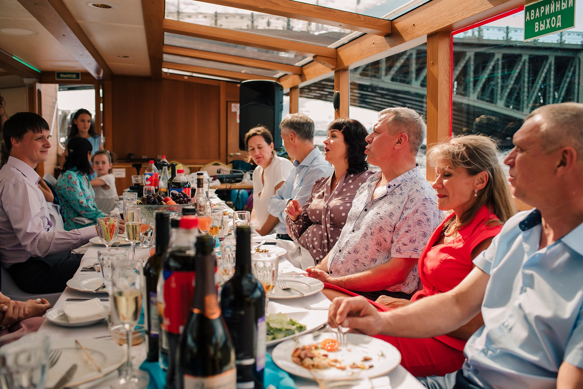 Юля и Андрей. Банкет на воде. Семейный и Свадебный фотограф. Санкт-Петербург. Пушкин