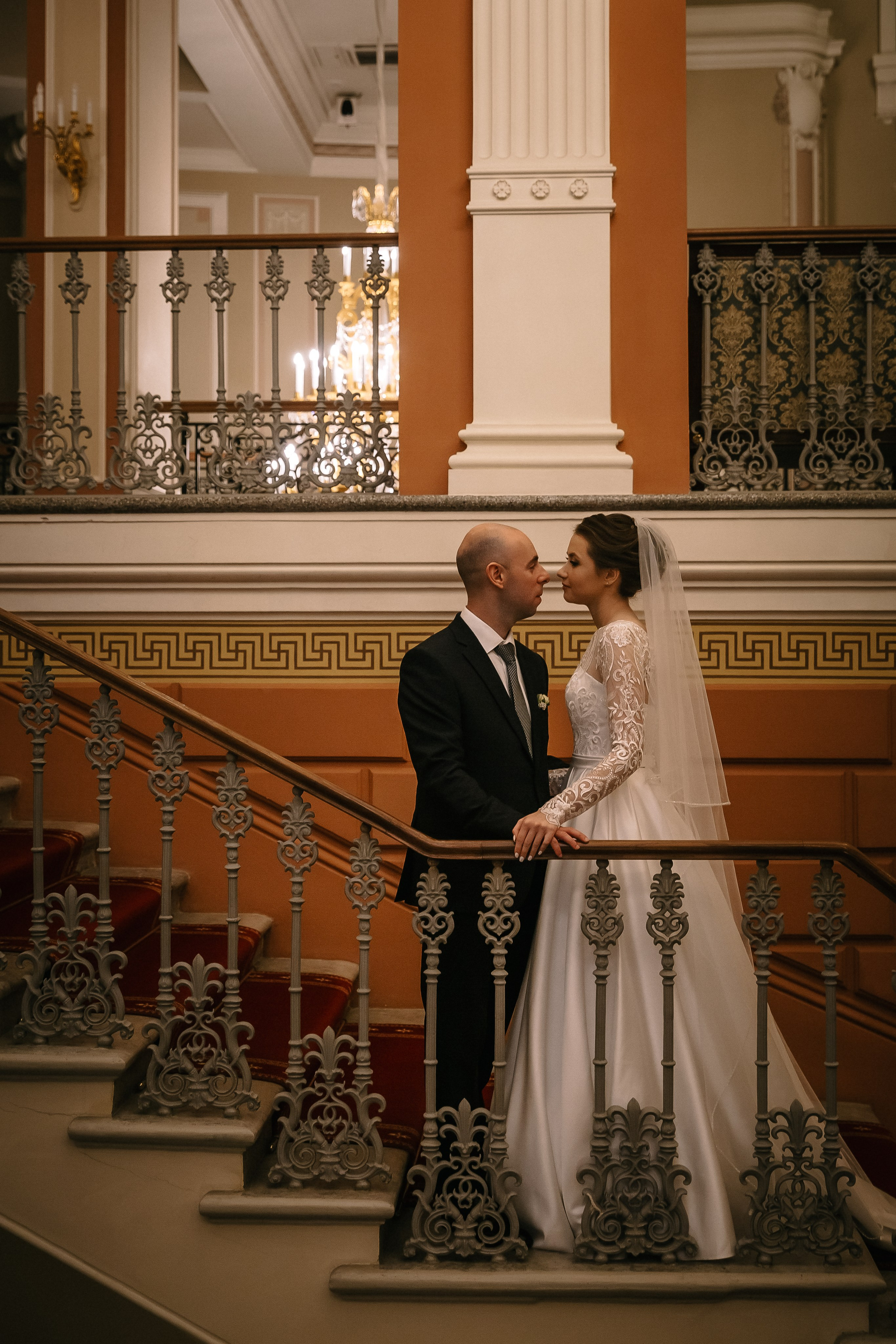 ОКТЯБРЬ | Дворец № 1 Талион, Особняк военного министра. Свадебный фотограф в Санкт-Петербурге Полина Корзухина