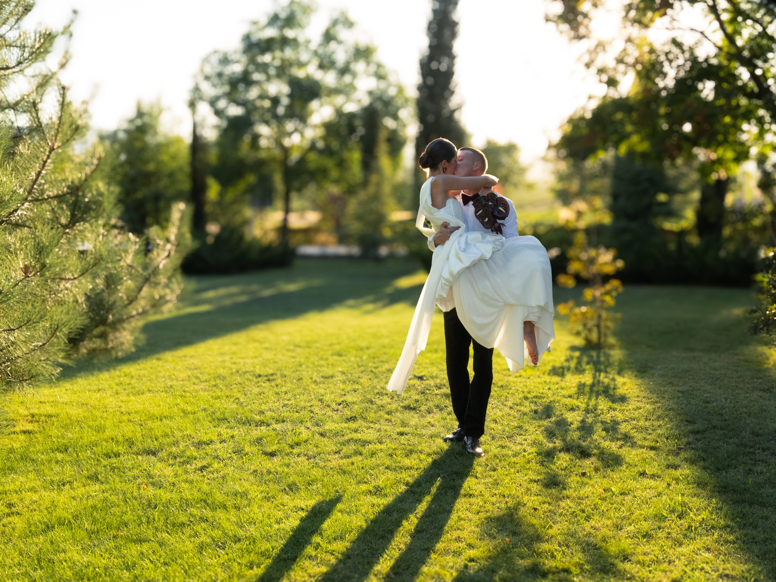 Свадебная прогулка. Свадебный фотограф Виктория Роса