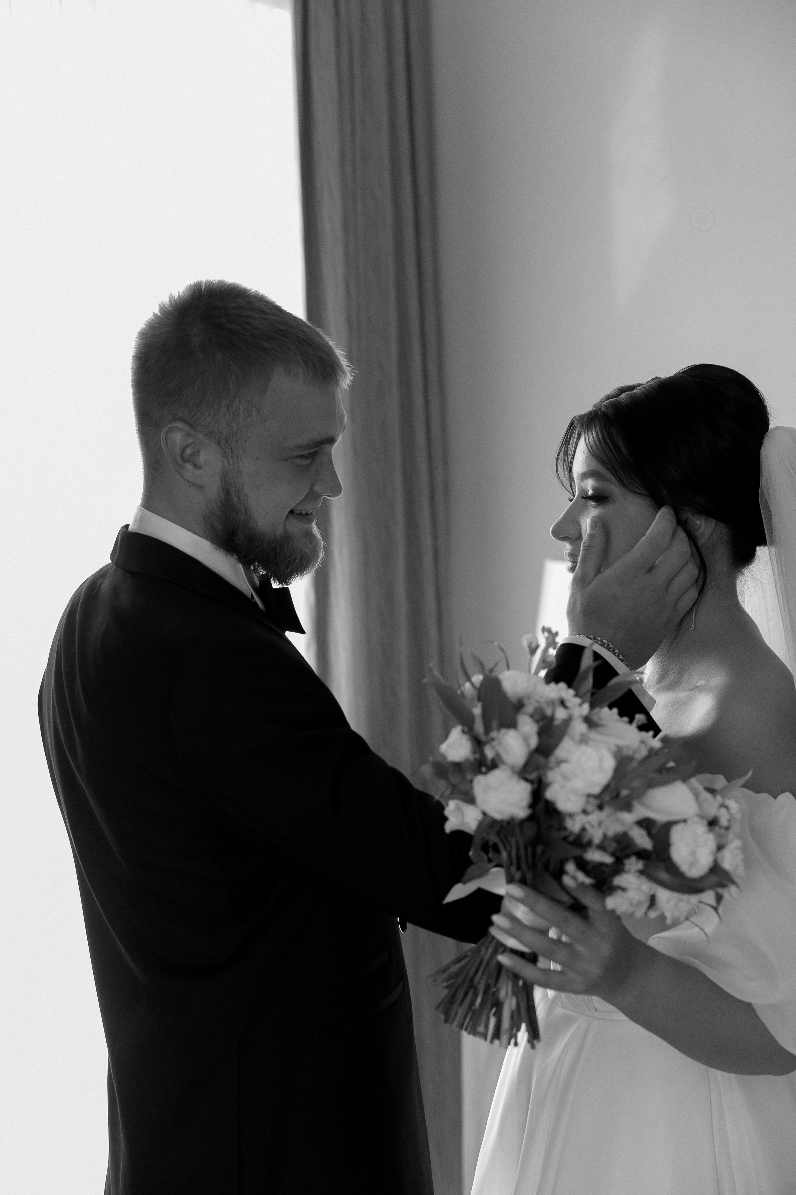 ЭМОЦИИ В КАЖДОМ СНИМКЕ