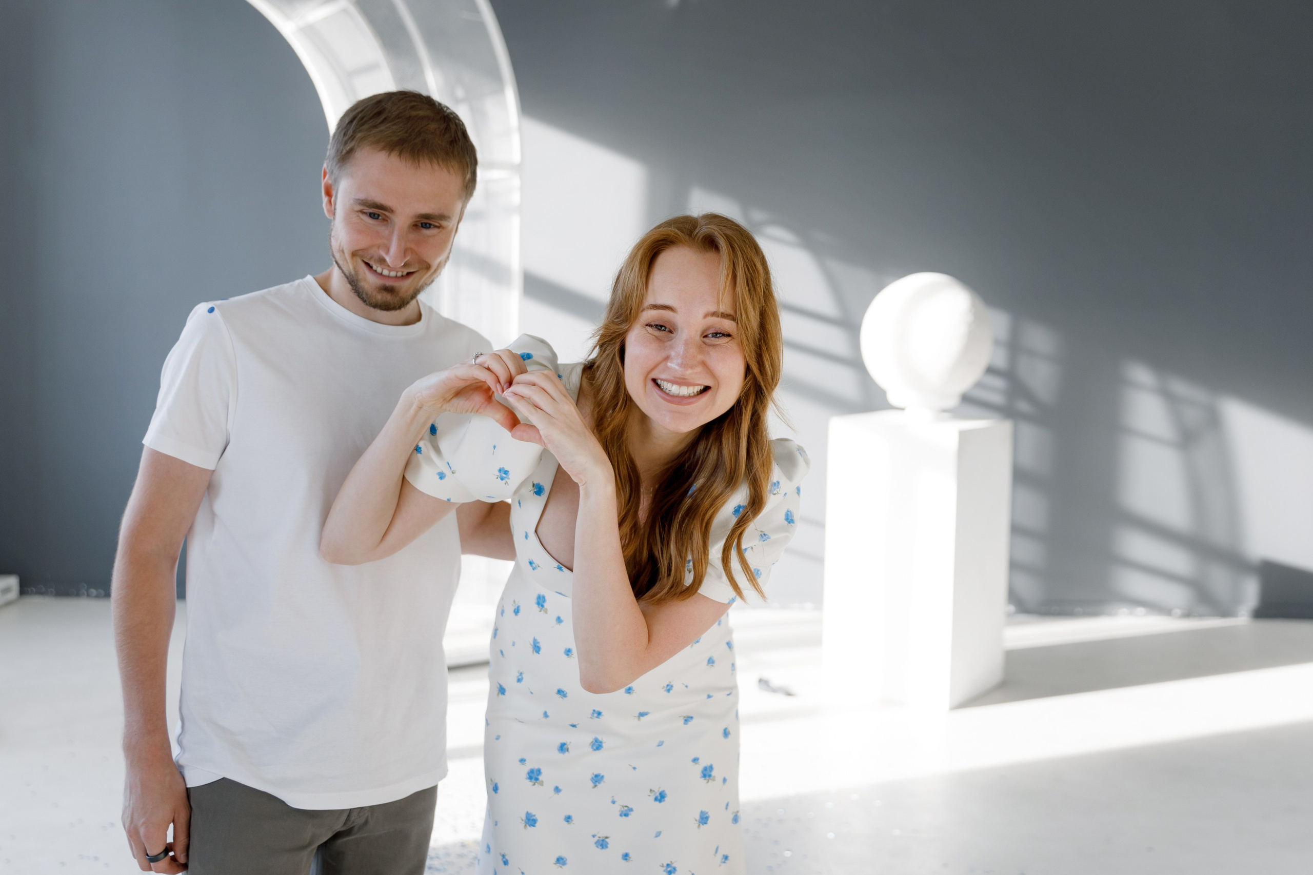 Julia’s pregnancy. Destination wedding photographer Mary Korenchuk