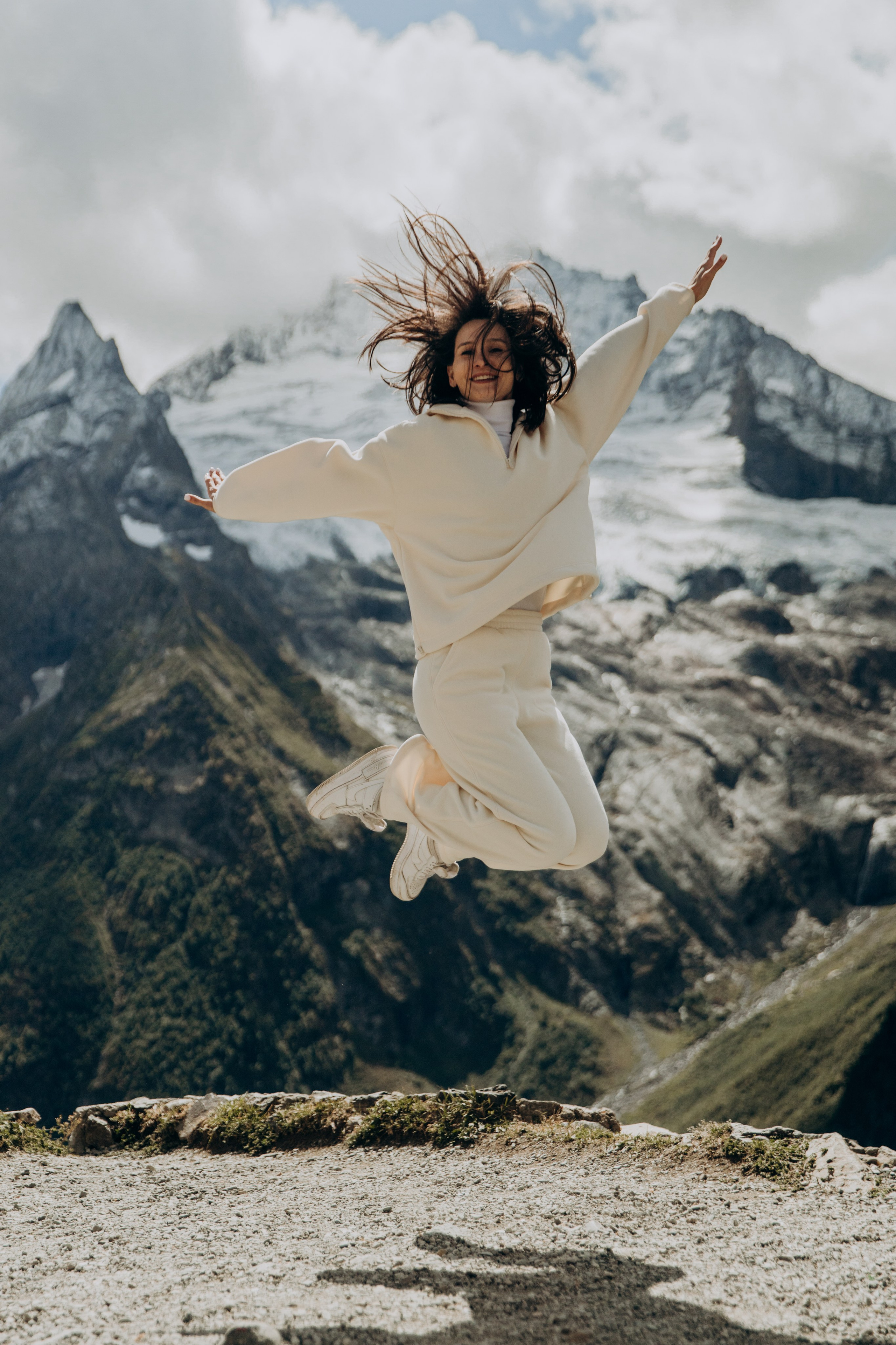 Юля с семьей, Домбай. Портфолио