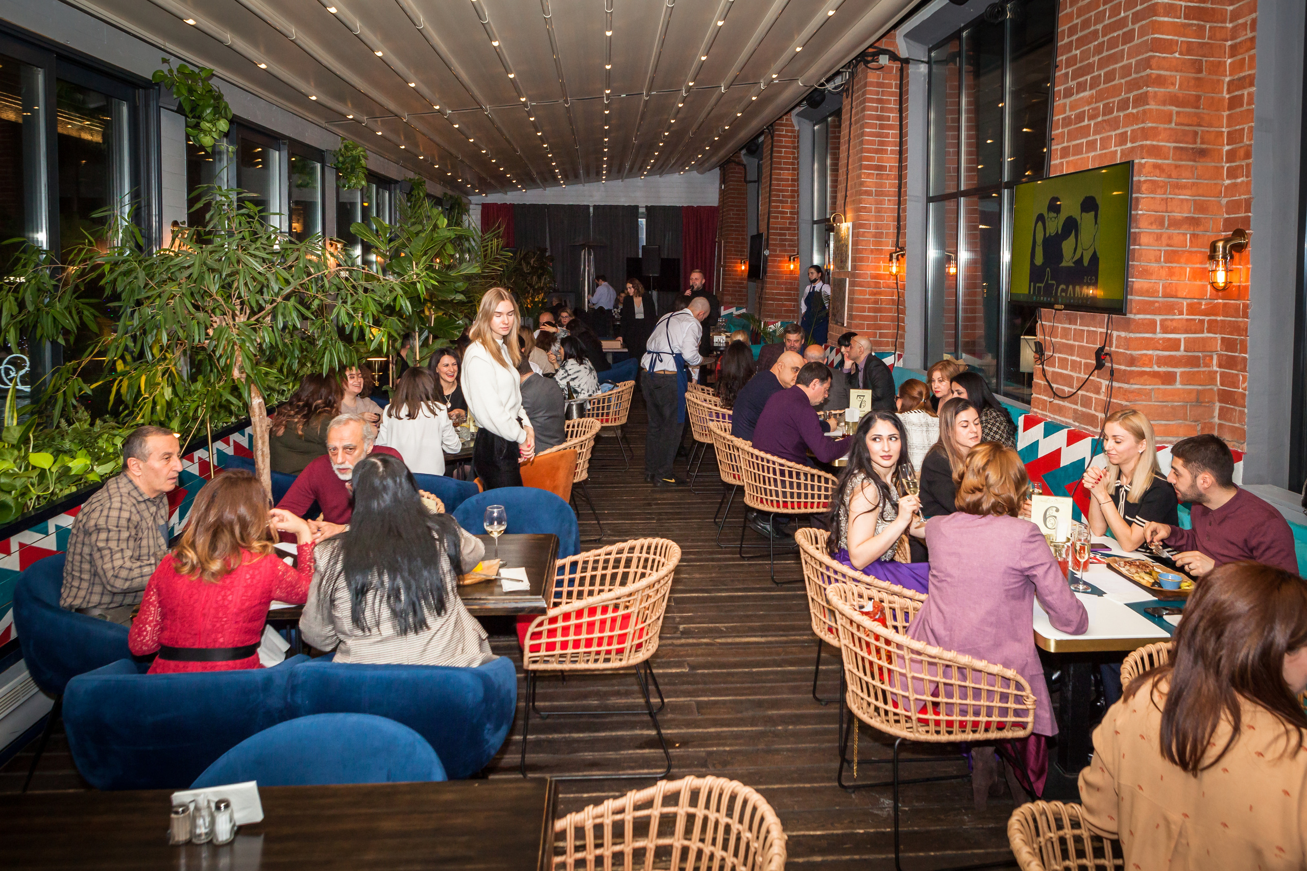 Intelligent game. Alexander Grigoryan photography