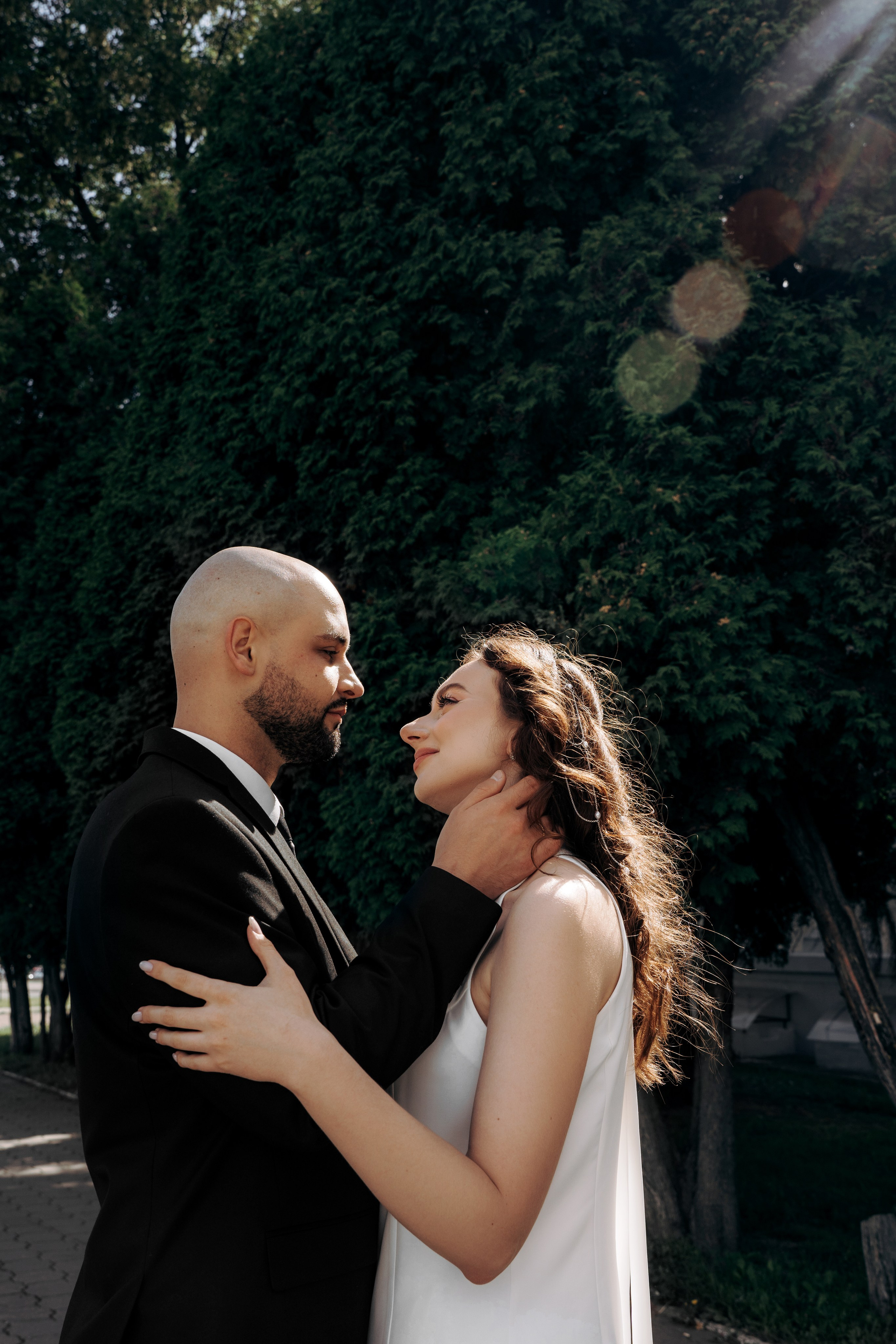 Любовь на фоне старого аэропорта. Ваш семейный фотограф в Минске — Вика Трегубова