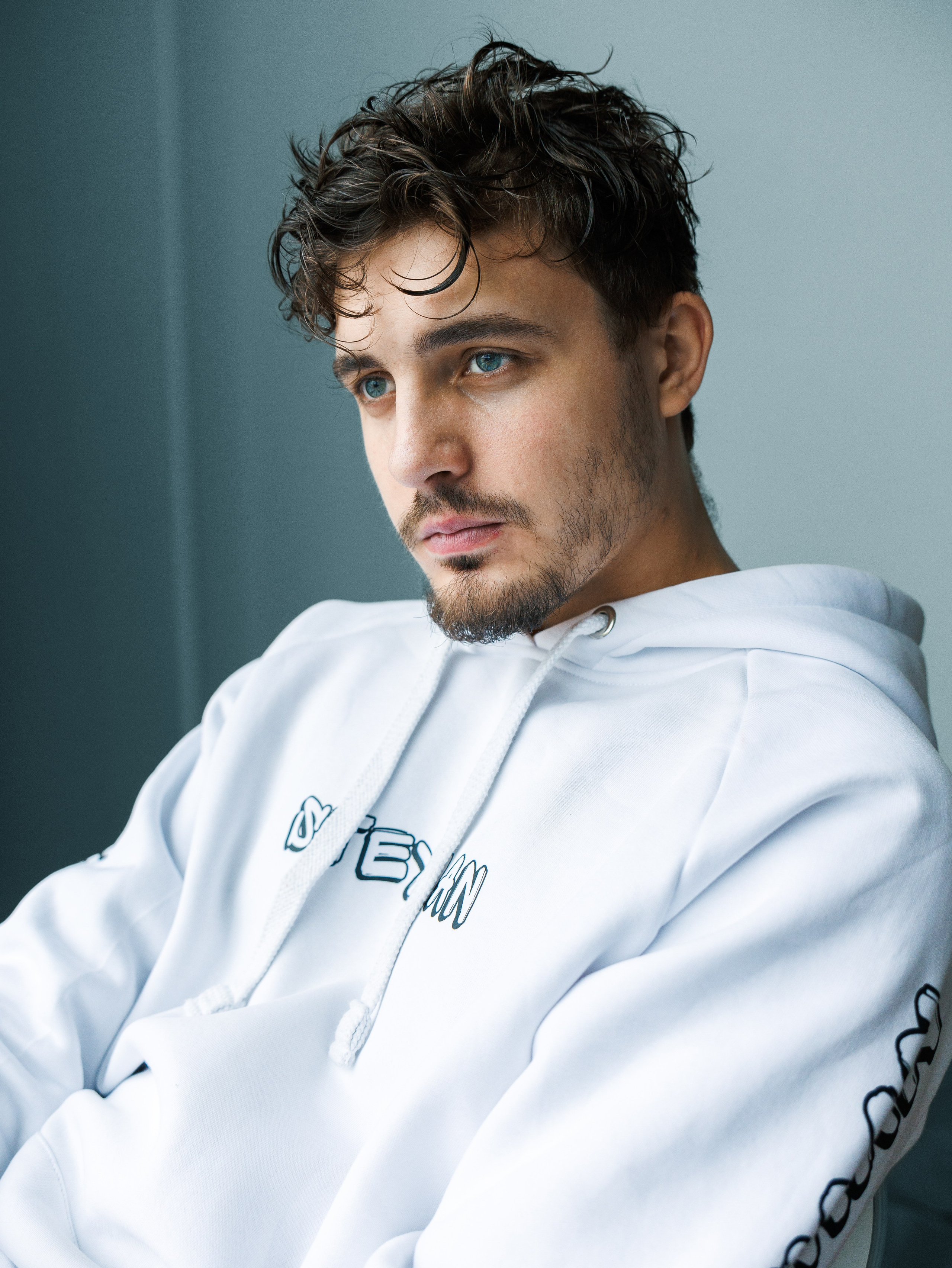 МУЖСКОЙ ПОРТРЕТ. Портретный фотограф в Москве — Янка Шемшурова