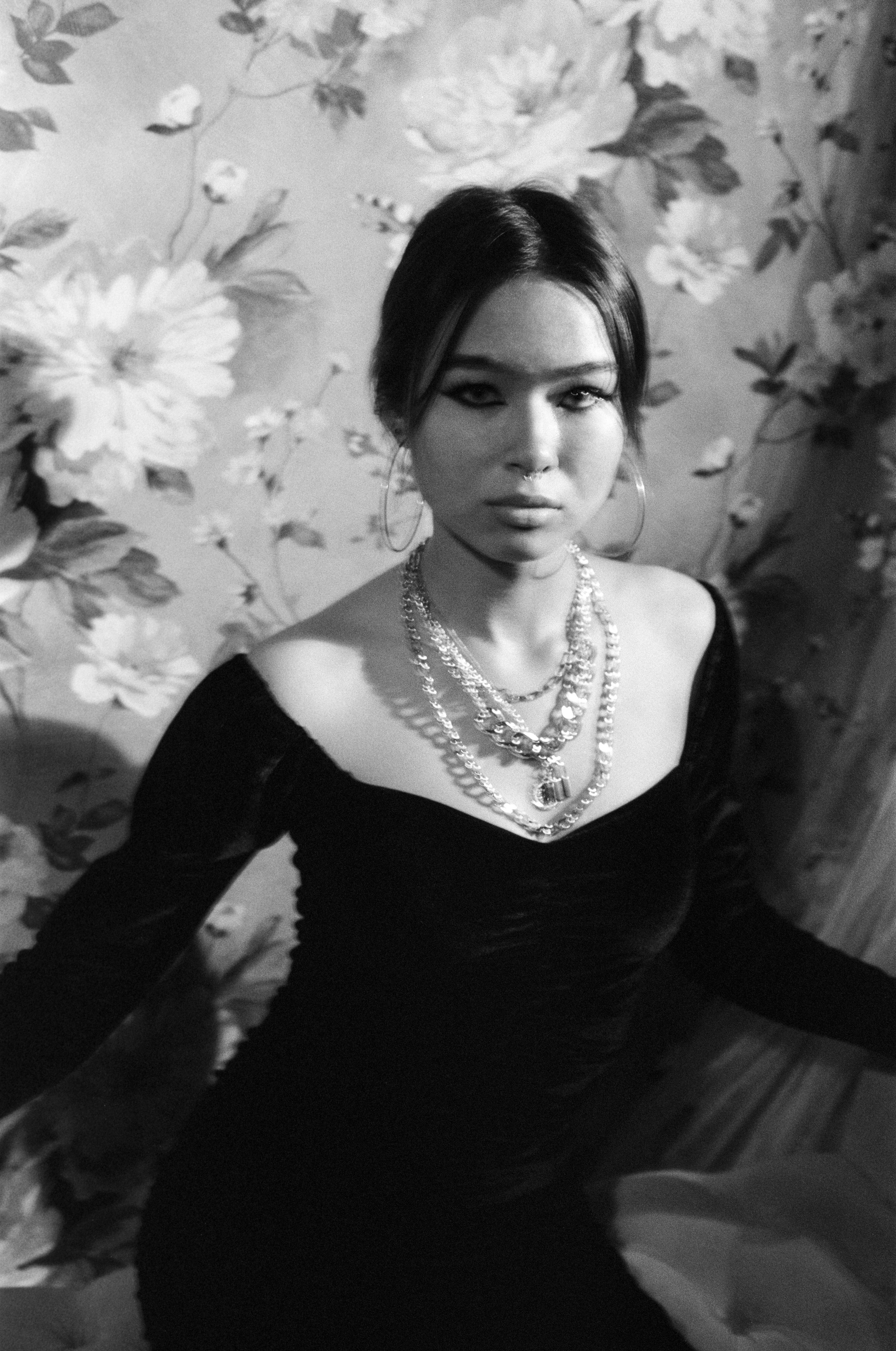 Катя (пленка fomapan) / Katya (film wb fomapan). Фотограф Айдын Седип в Кызыле