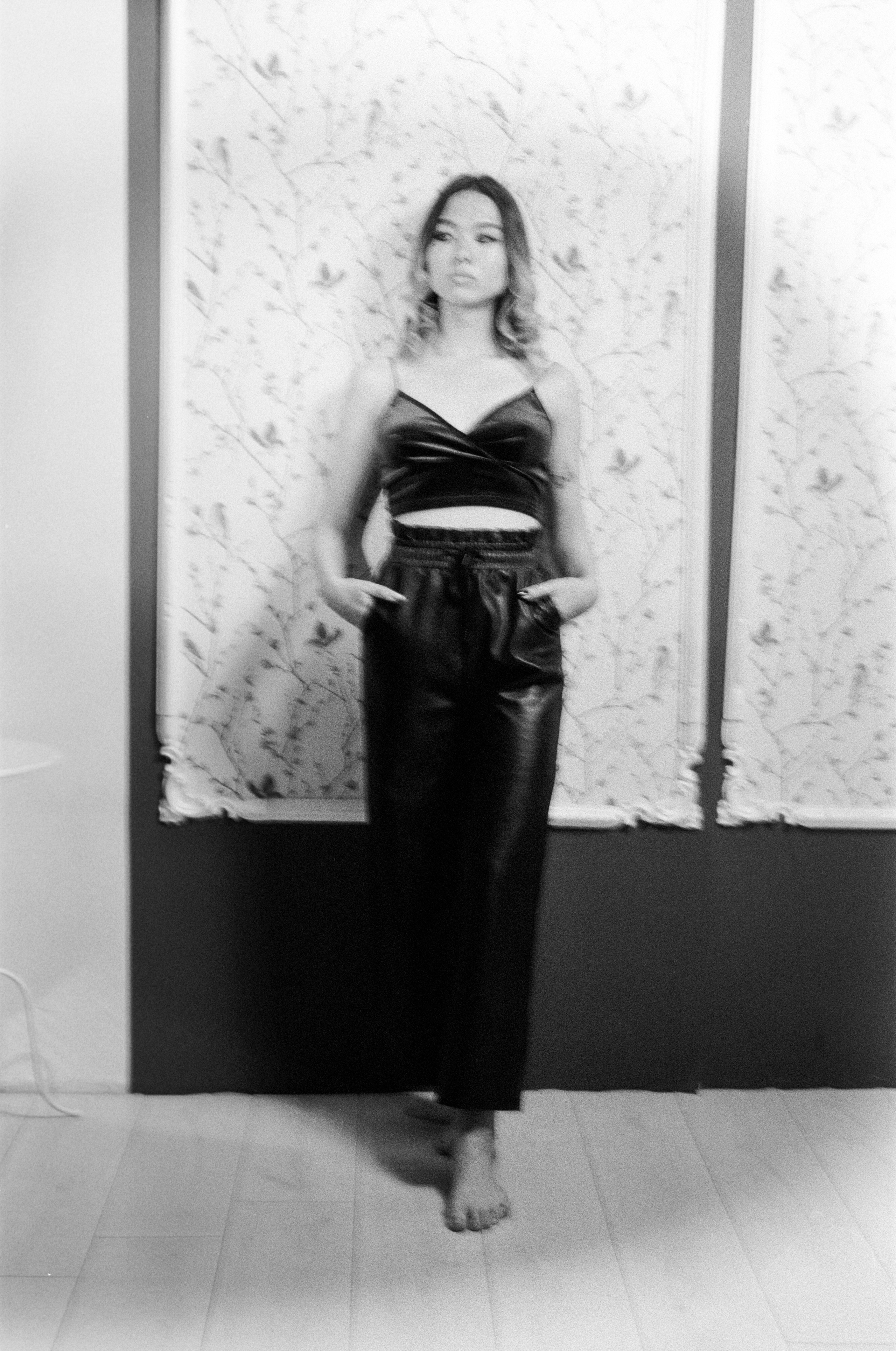 Катя (пленка fomapan) / Katya (film wb fomapan). Фотограф Айдын Седип в Кызыле