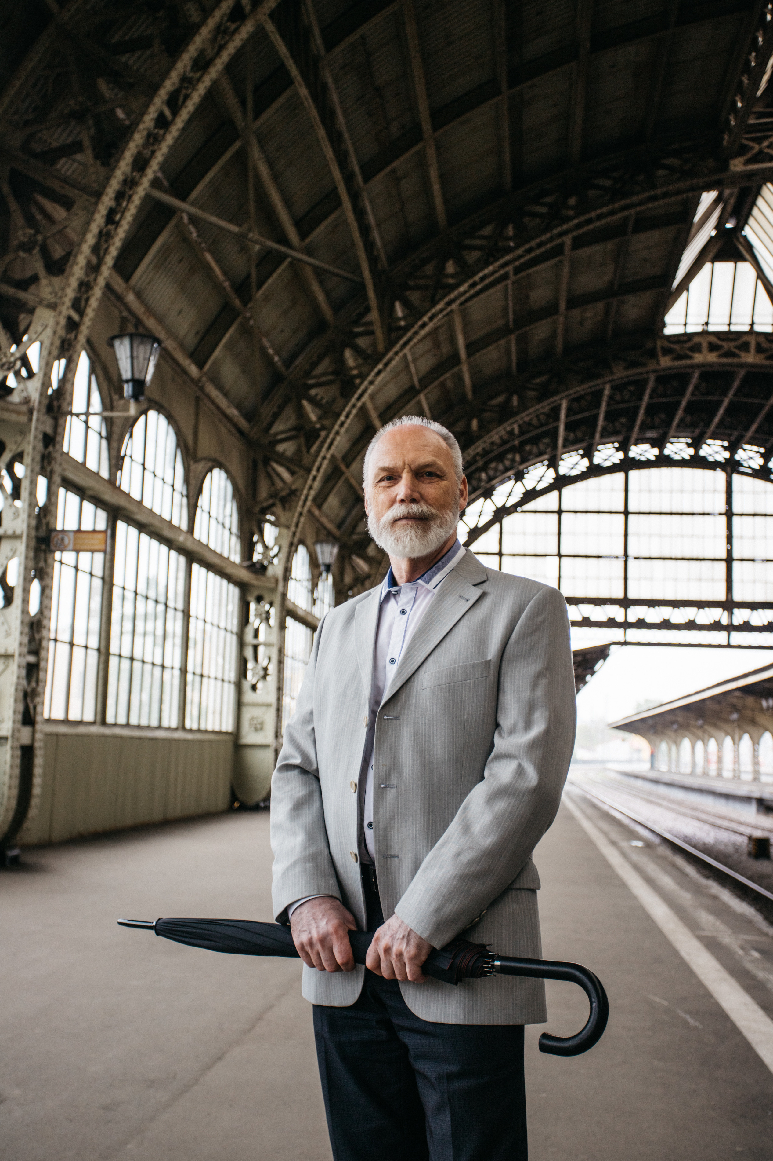 Фотосессия на Витебском вокзале. Фотограф в Санкт-Петербурге Юлия Ласкари