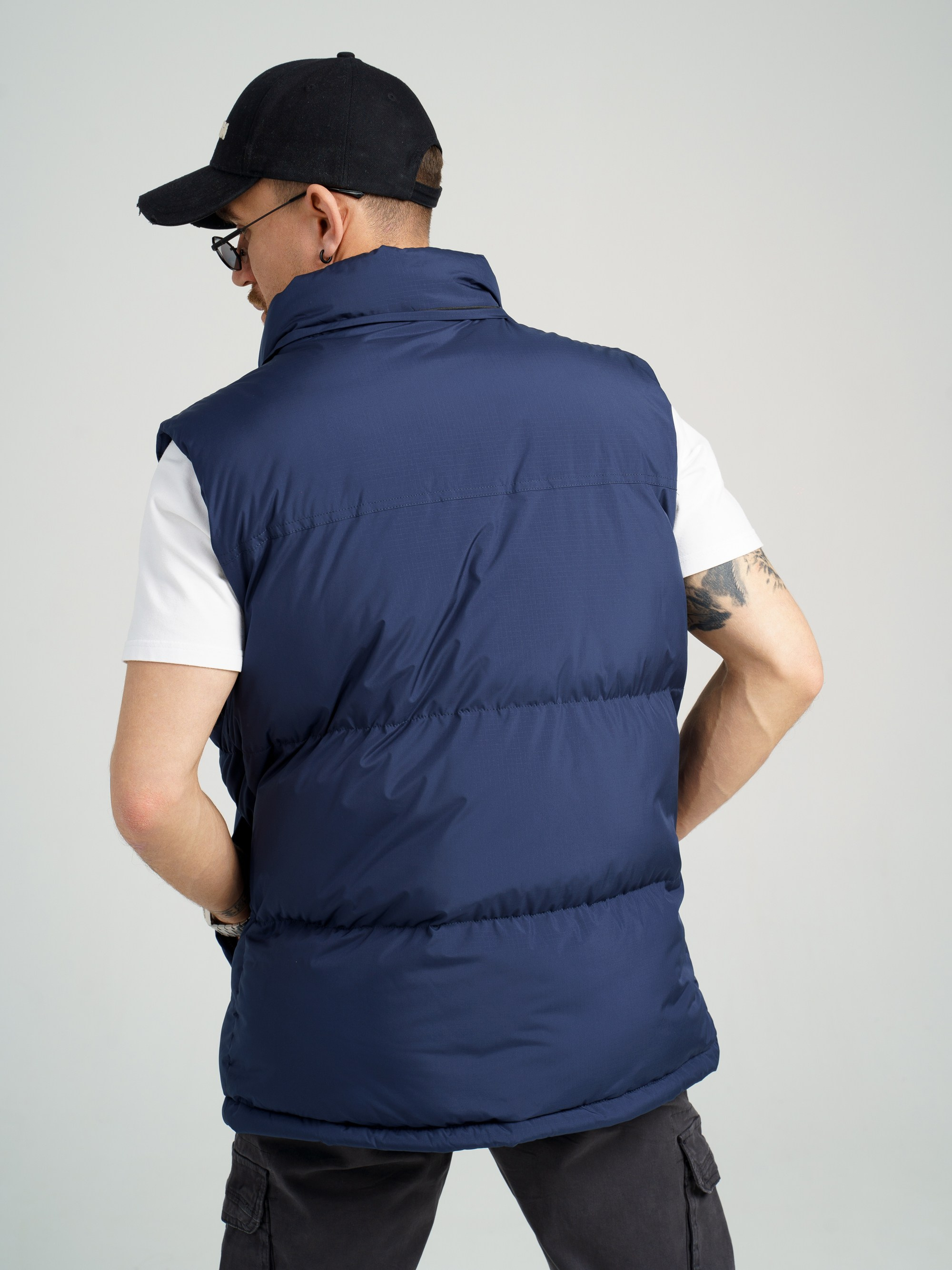 Мужская одежда (для озон). Иван Упоров — фотограф, рилсмейкер чебоксары