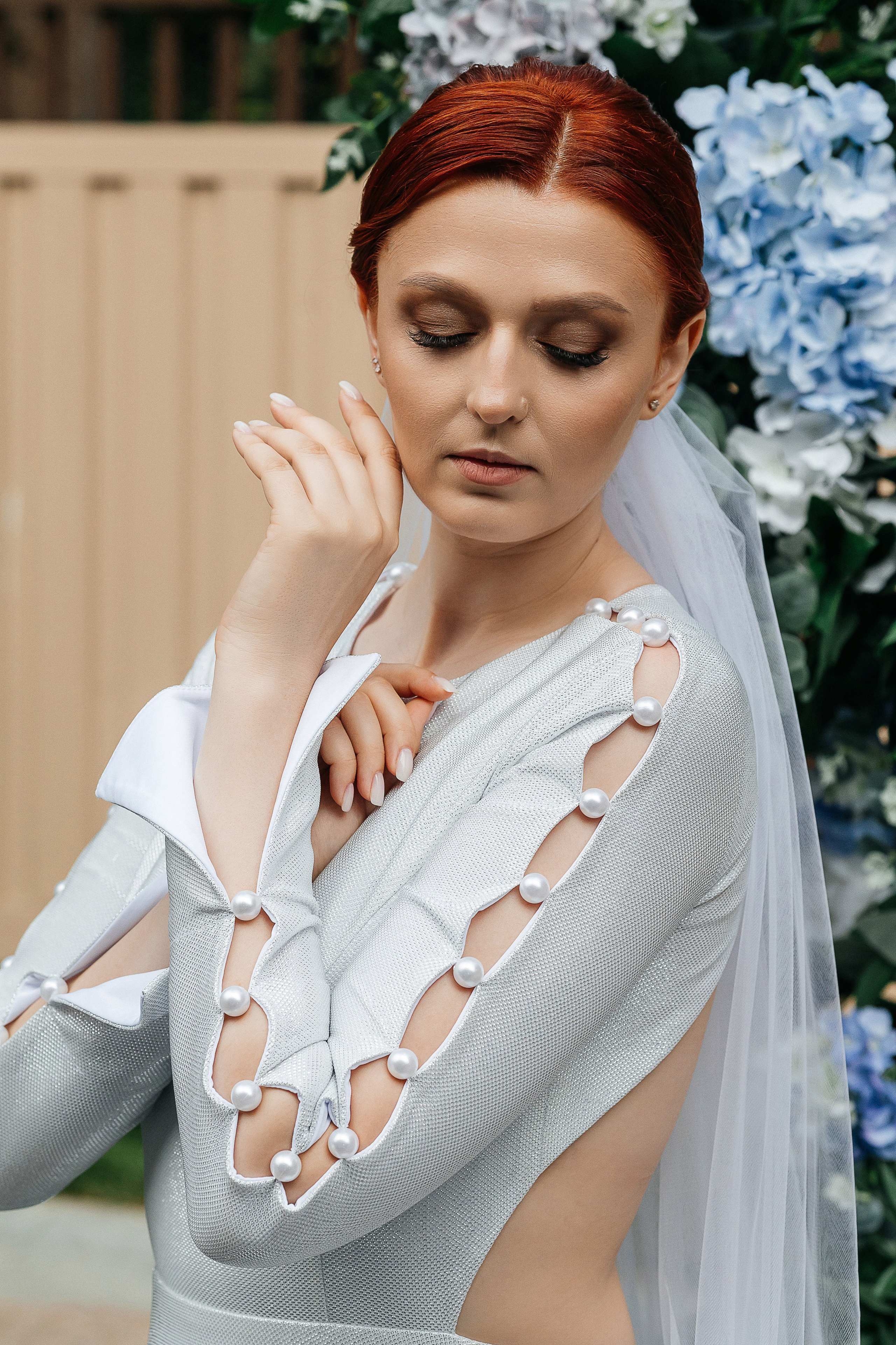 Фотосъемка невесты в эксклюзивном свадебном платье. Олег Сверчков | Свадебный фотограф Вологда