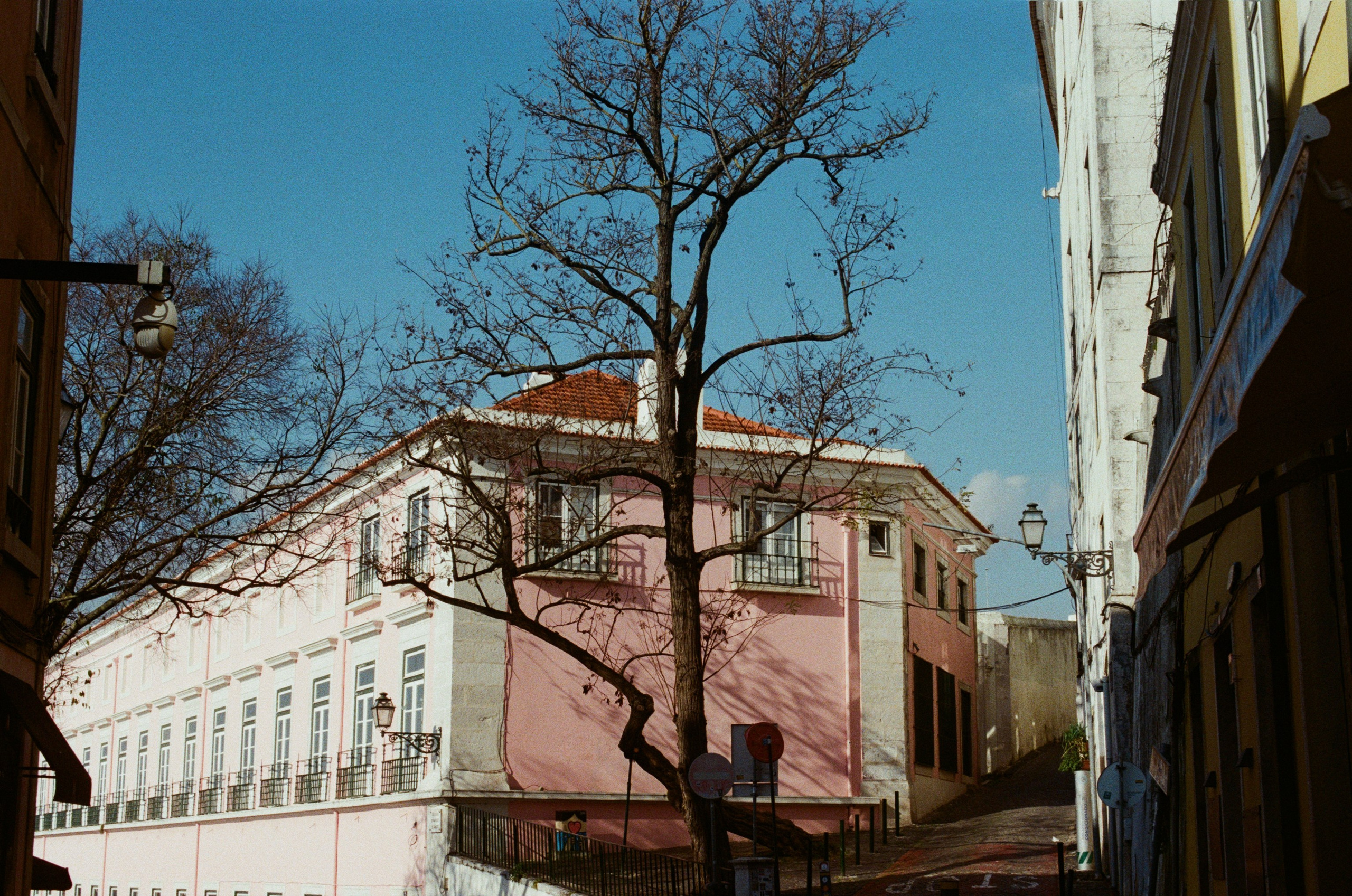 I think i'm ok // portugal, lissabon III. EVER EXPOSED