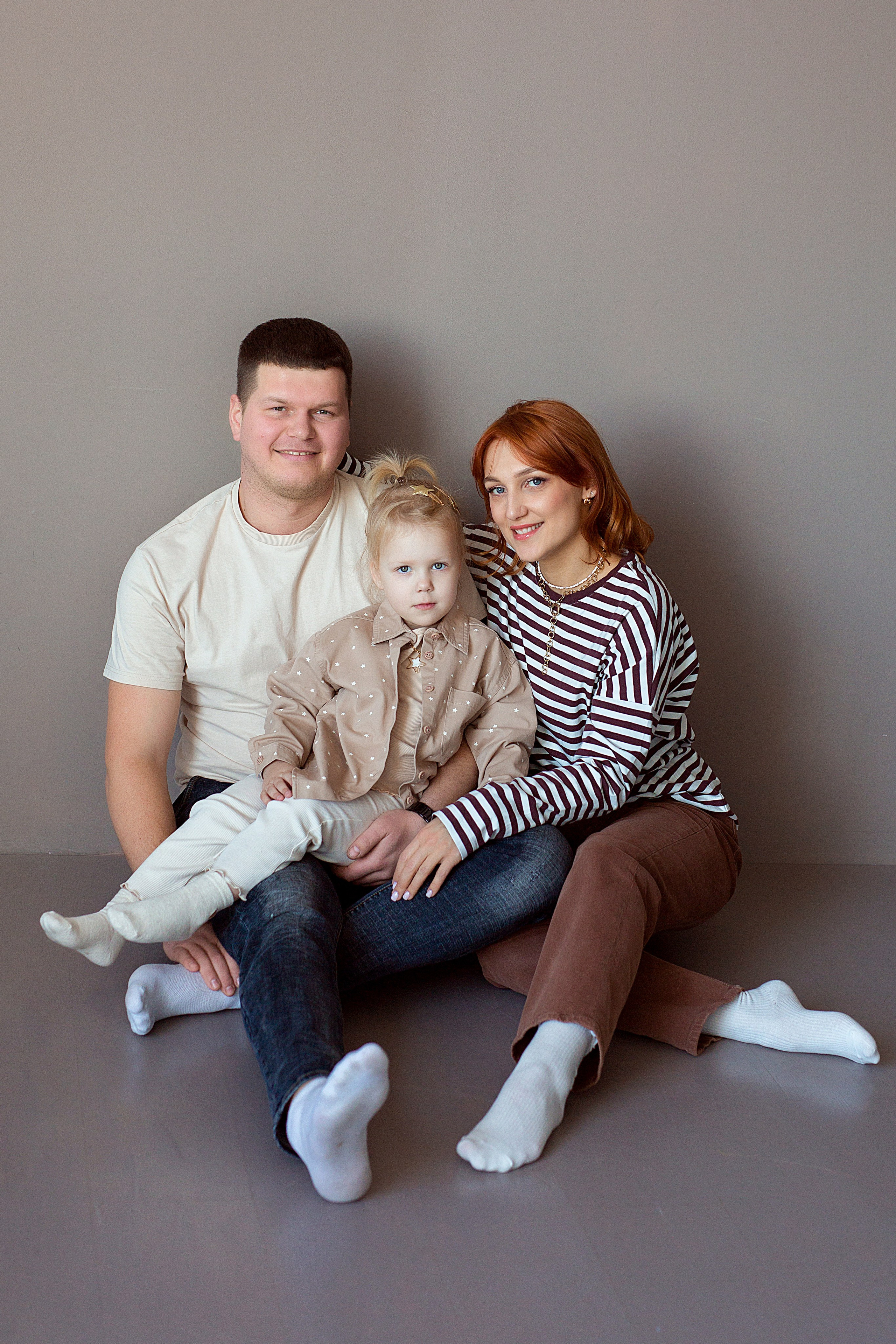 Денис, Валентина и Виктория. Людмила Далидович топовый семейный фотограф Находка/Владивосток