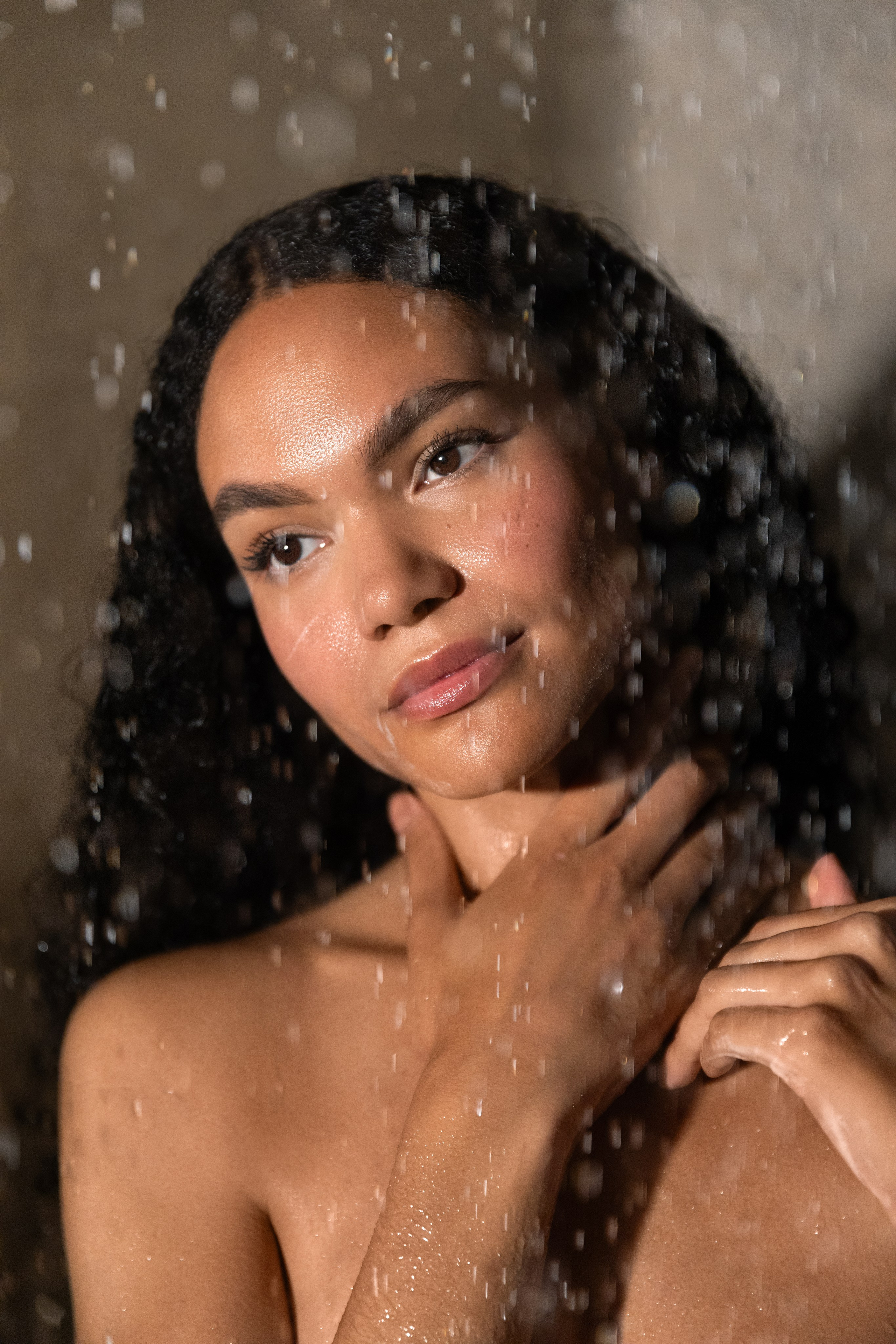 Ph: @vanheesphotography                                                                                         Retoucher: @retouch.komissarova                                                                                          Model: @kyarajoella                                                                                                     