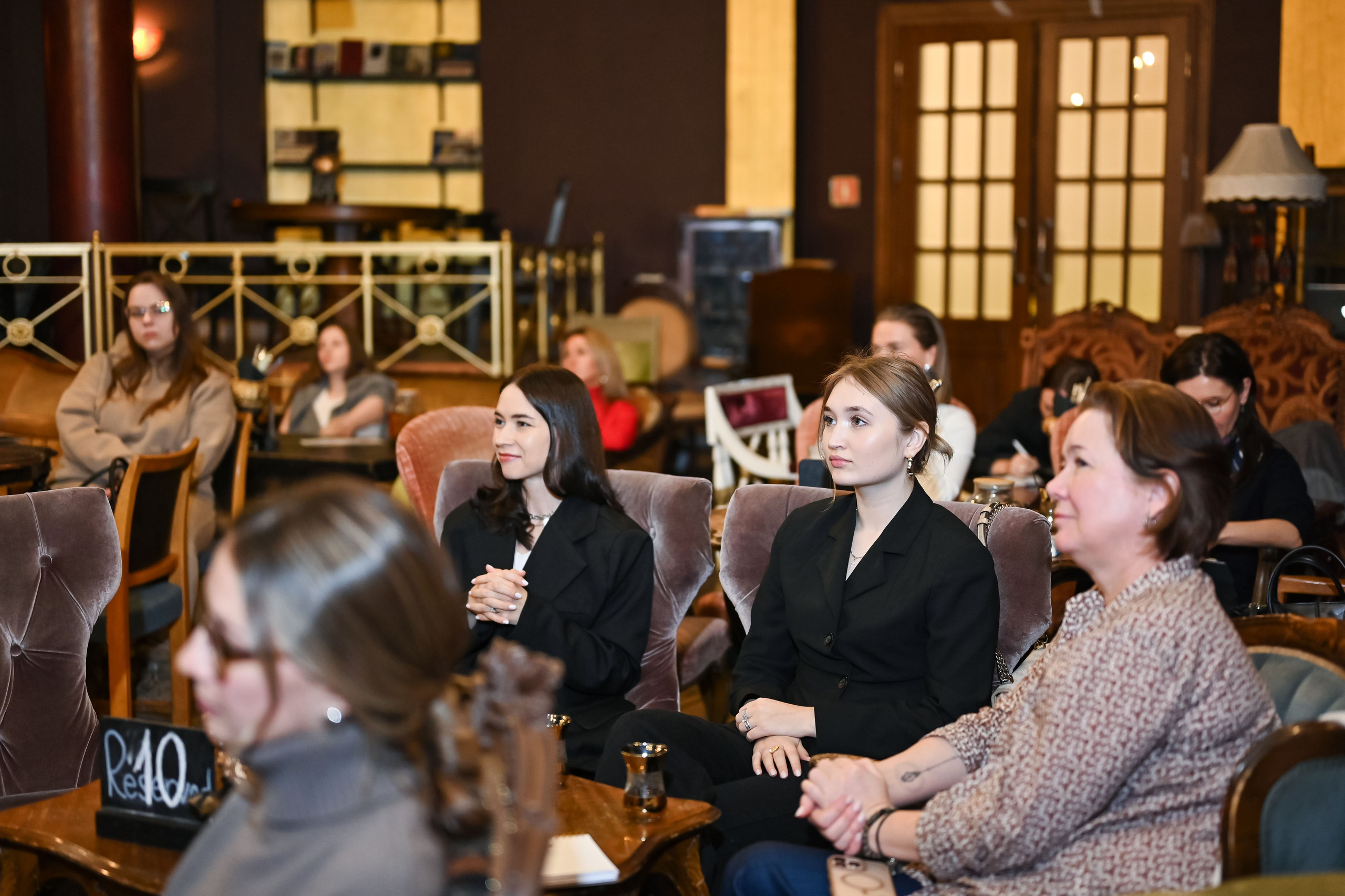 Репортажная съемка МК для клуба itsuptou. ZDARONOKIA Репортажный фотограф