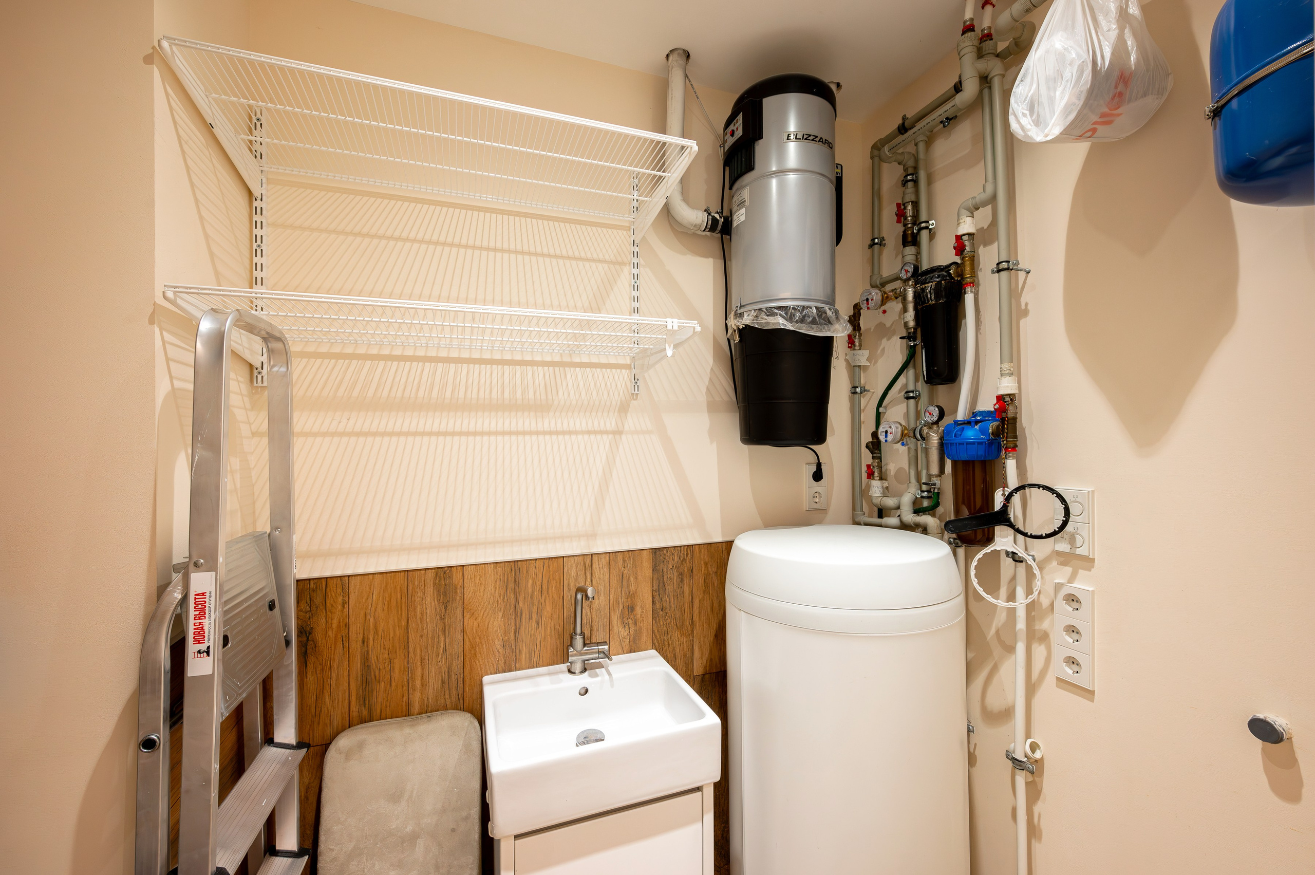 Квартира на Среднем проспекте ВО. Интерьерный фотограф. Фото- видеосъемка недвижимости Санкт-Петербург