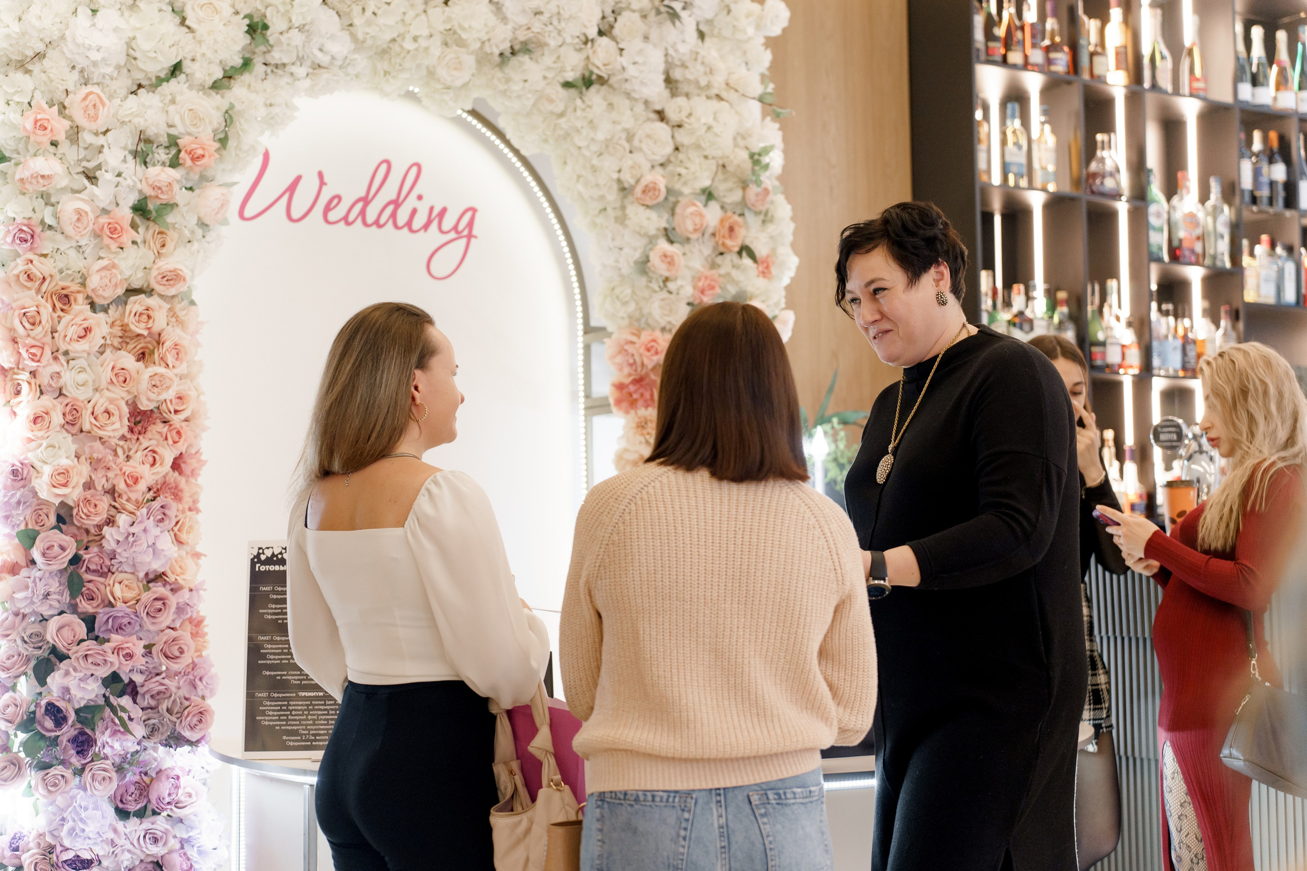 Выставка свадебных специалистов «Свадьба на 1000%». Свадебный фотограф в Санкт-Петербурге