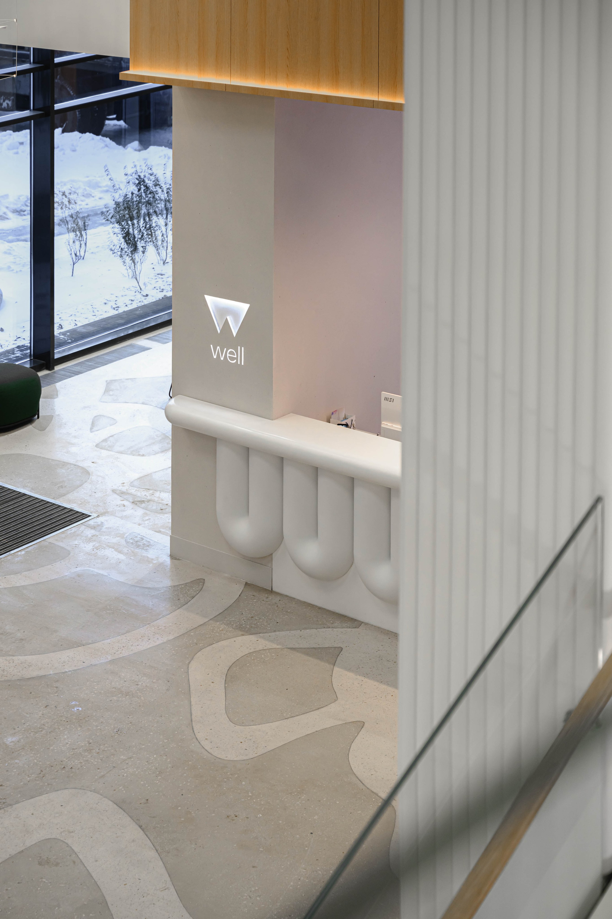 Фотосъемка мебели кофейни в холле аппартаментов Well. Интерьерный и репортажный фотограф в Санкт-Петербурге