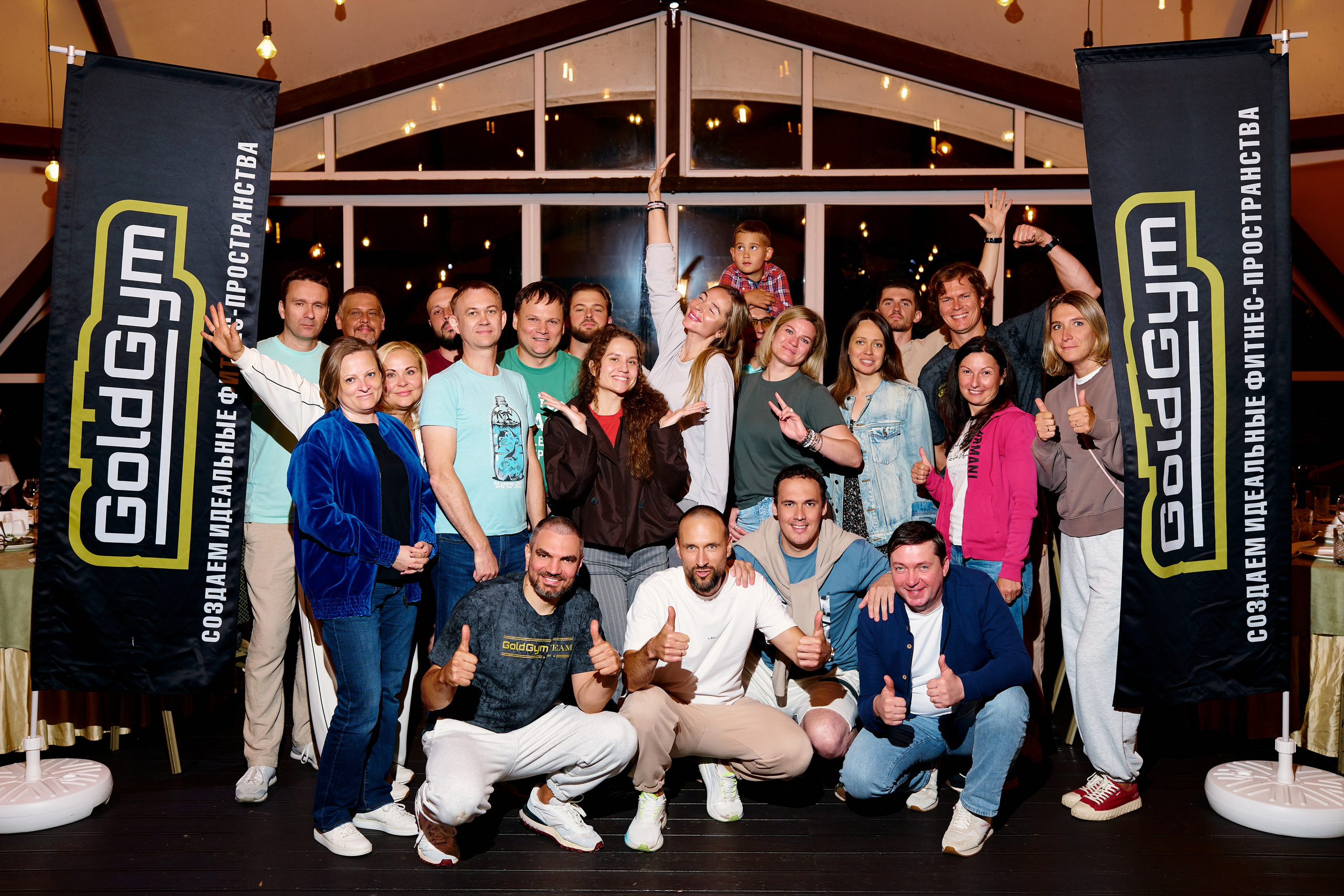 GoldGym. Фотограф Виктор Тихонов · Москва Промышленный и B2B репортаж, имиджевая фотография. Мизансцена и свет — как инструменты для бизнеса