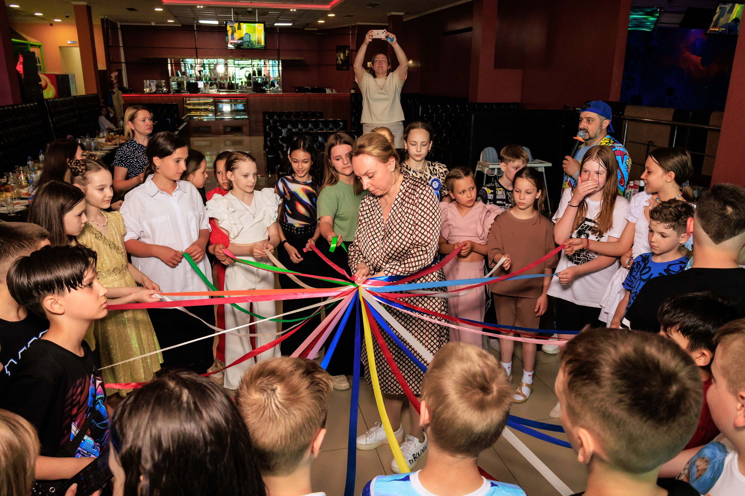 Выпускной 4 класс. Фотограф в Москве Дмитрий Емельянов