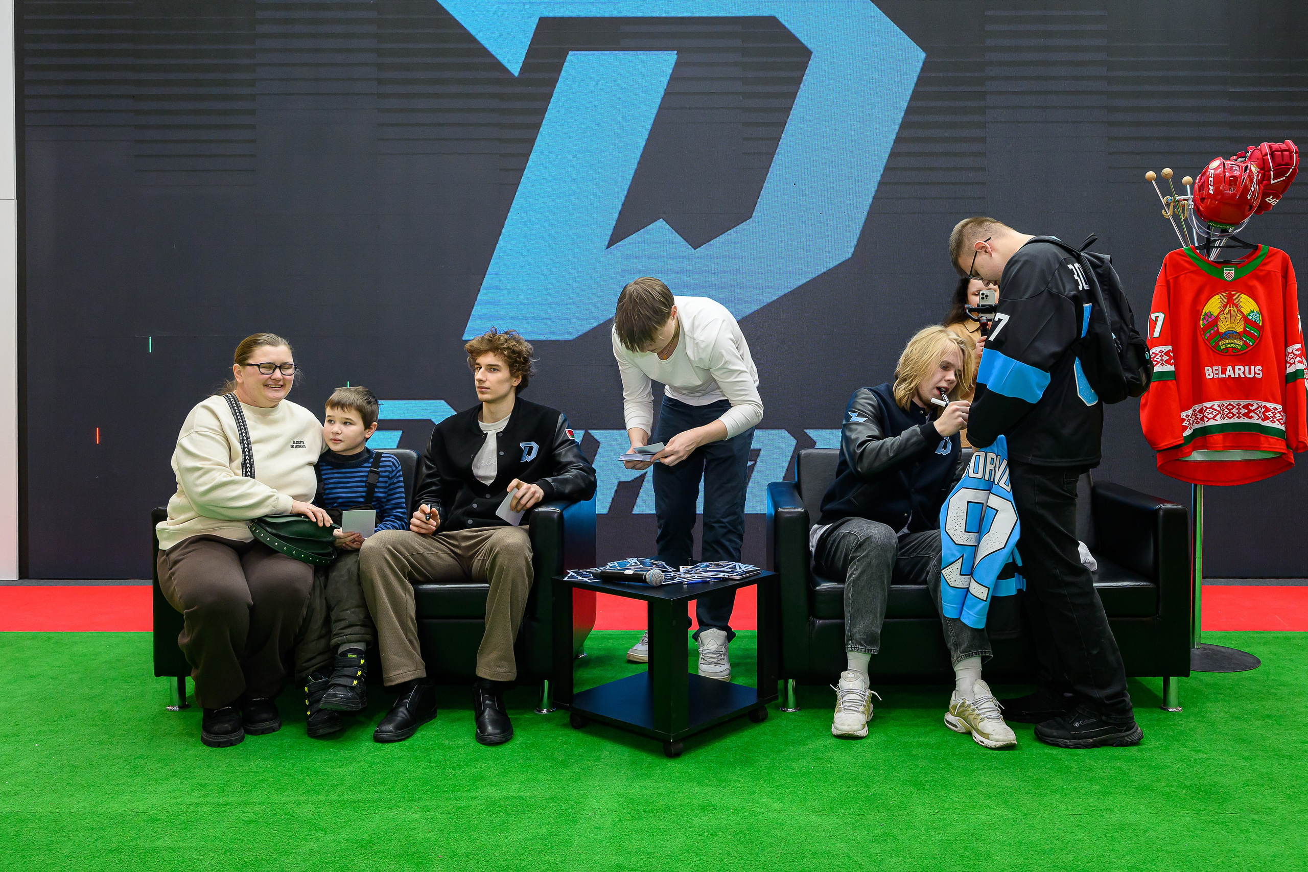 @hcdinamo.by. Фотоуслуги, услуги фотографа, фотографирование важных событий