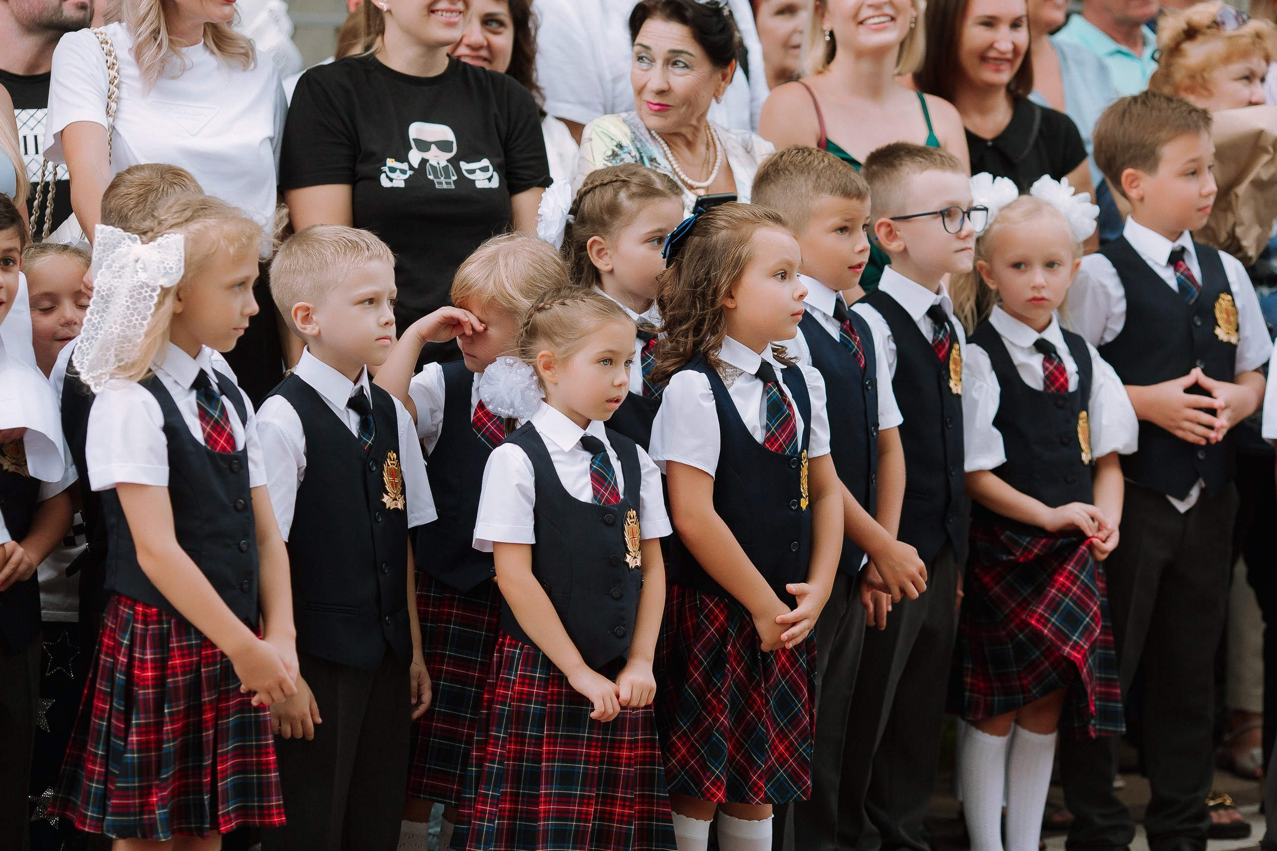 1 класс школа «Личность». Выпускные альбомы Натальи Бутко: Новороссийск, Анапа, Геленджик