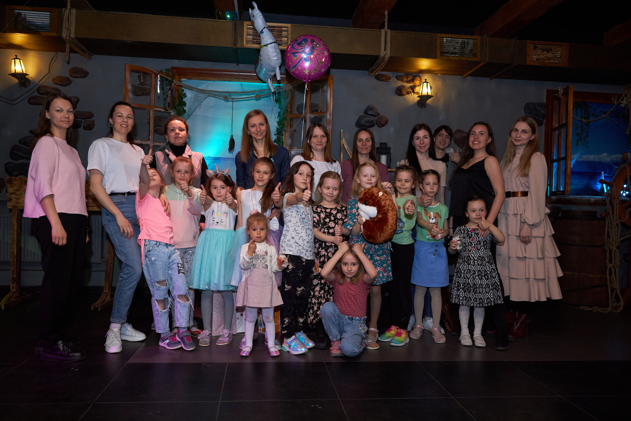 Репортажные кадры с детских праздников