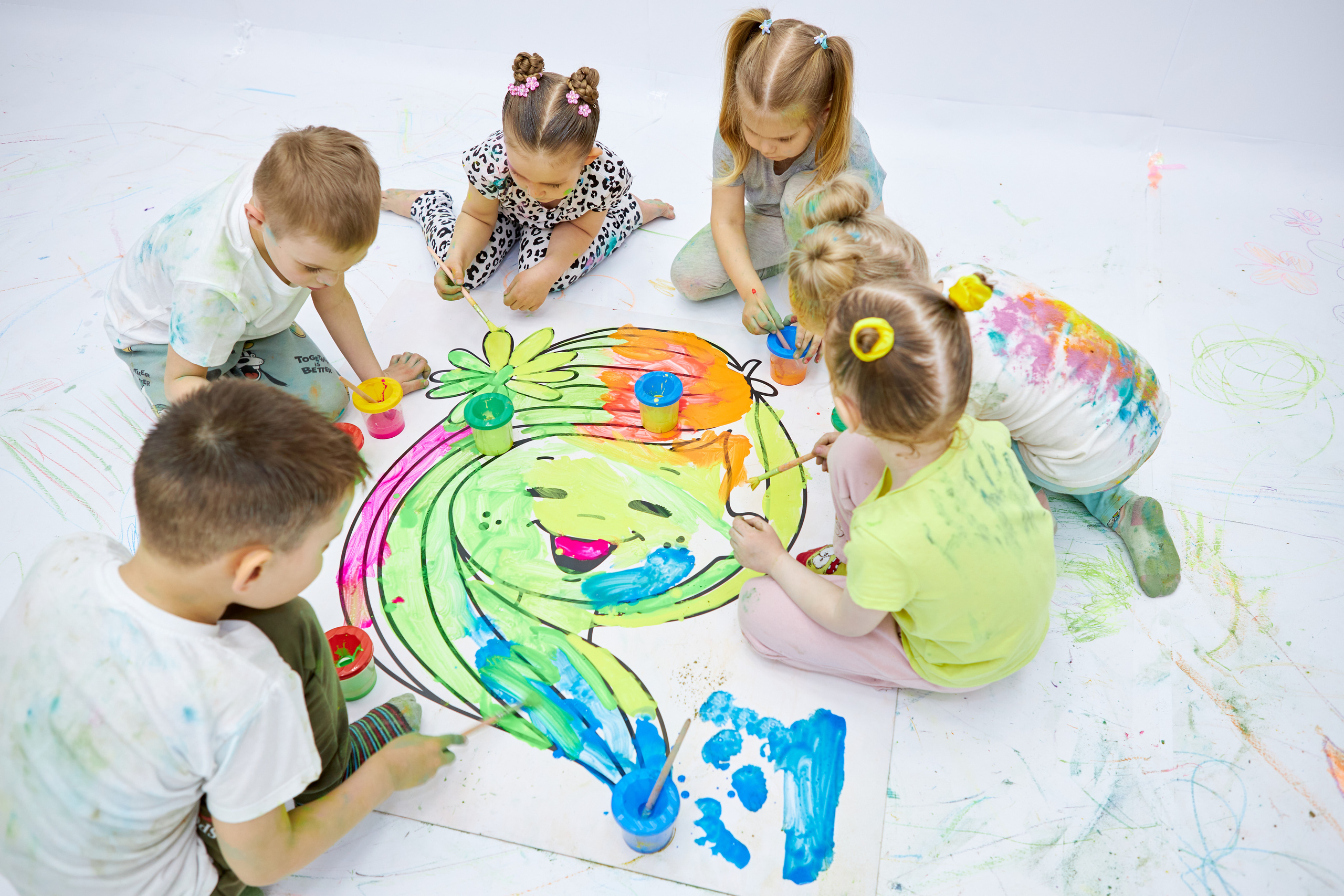 Репортажные кадры с детских праздников