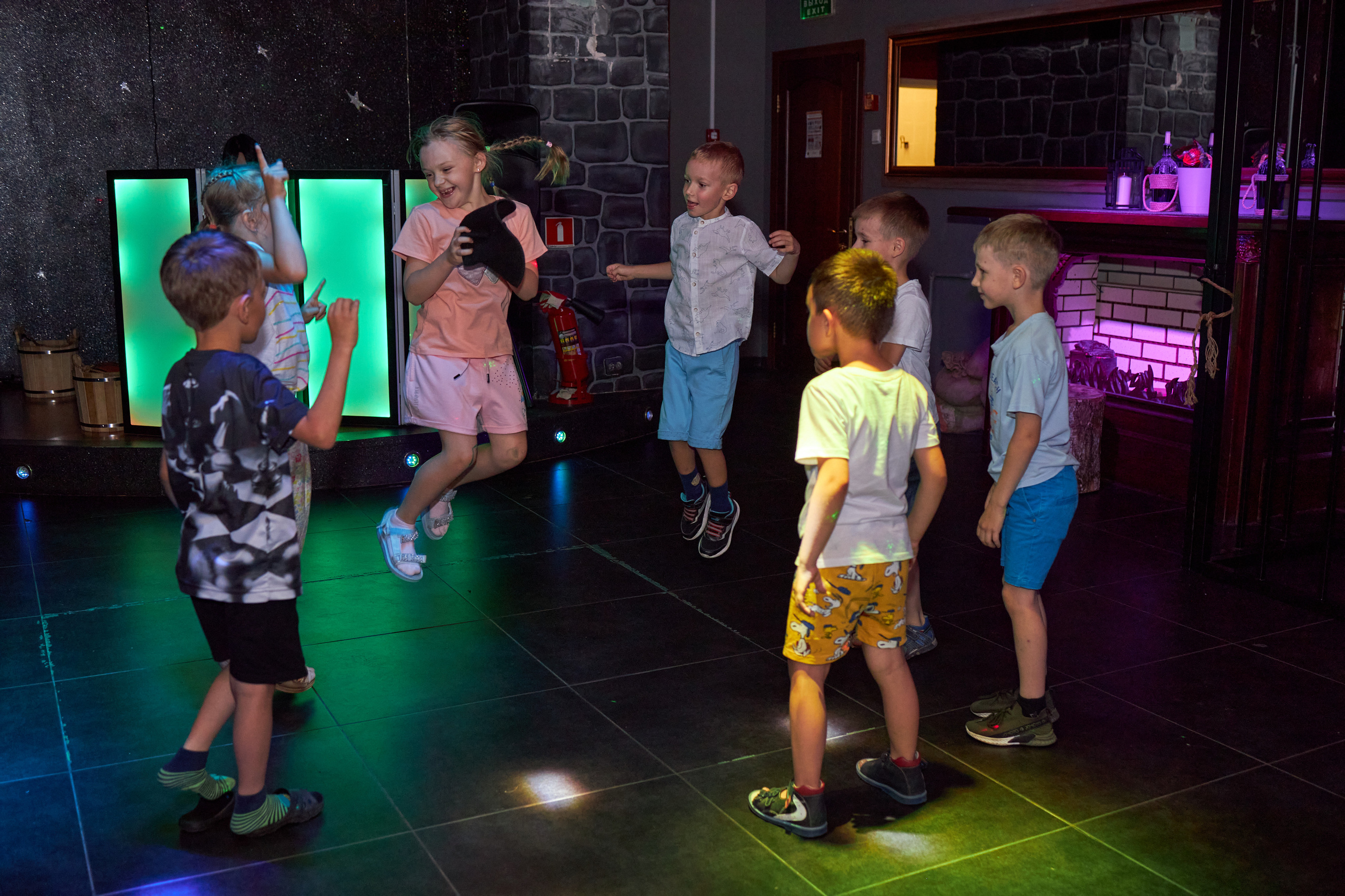 Репортажные кадры с детских праздников