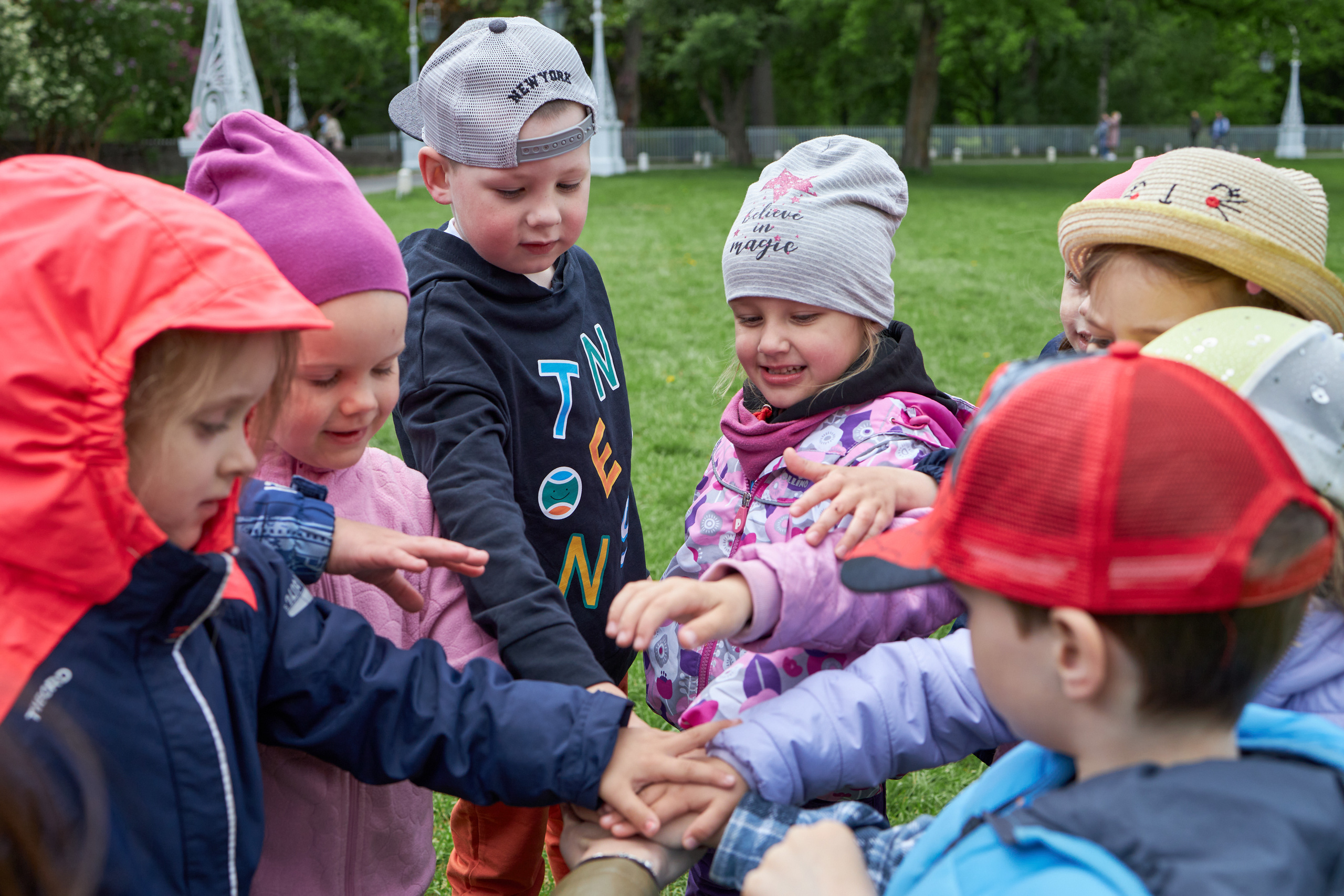 Репортажные кадры с детских праздников