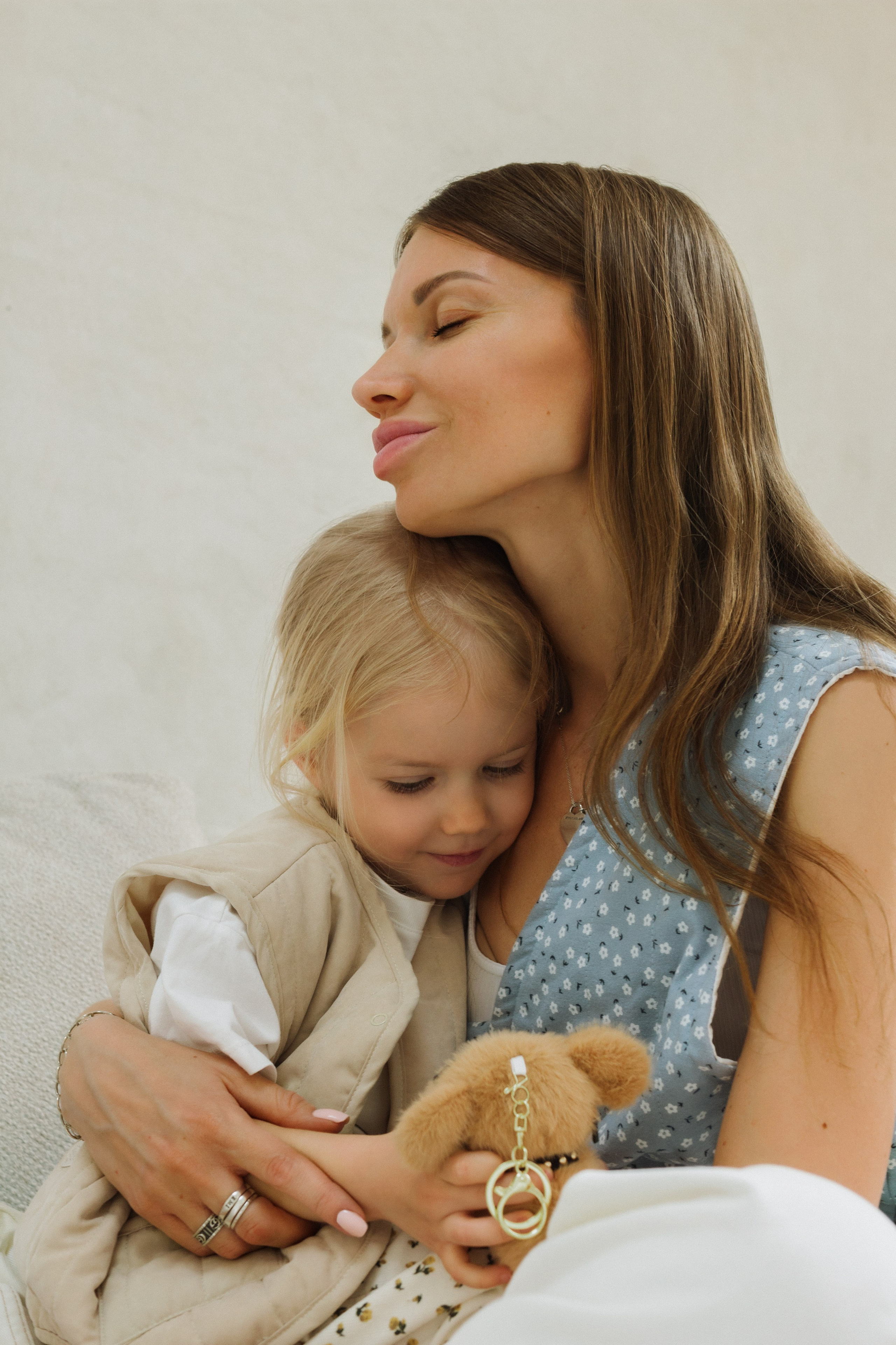 Irina & Emmy (@irashum_). Женский и семейный фотограф в Москве