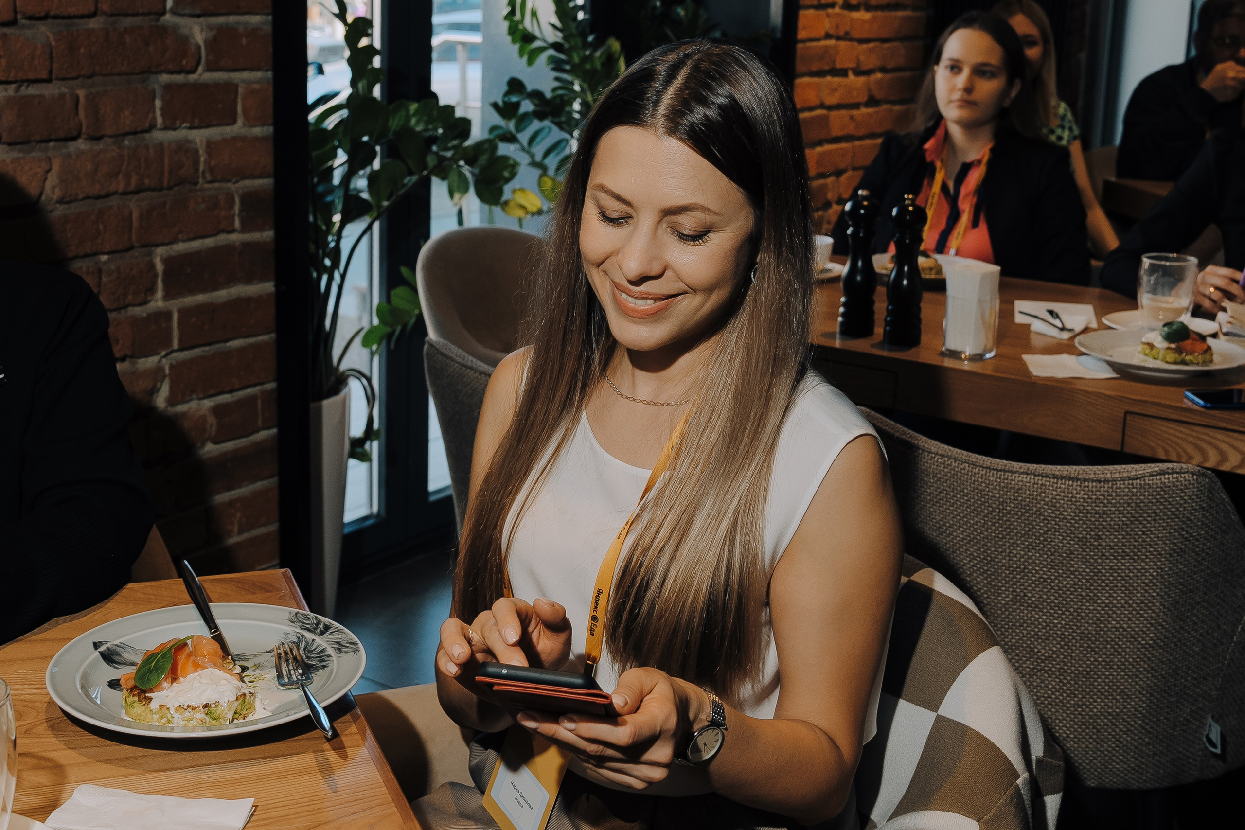 ЯНДЕКС ЕДА ПРЕСС-ЗАВТРАК. Репортажный фотограф Зуев Роман г. Челябинск