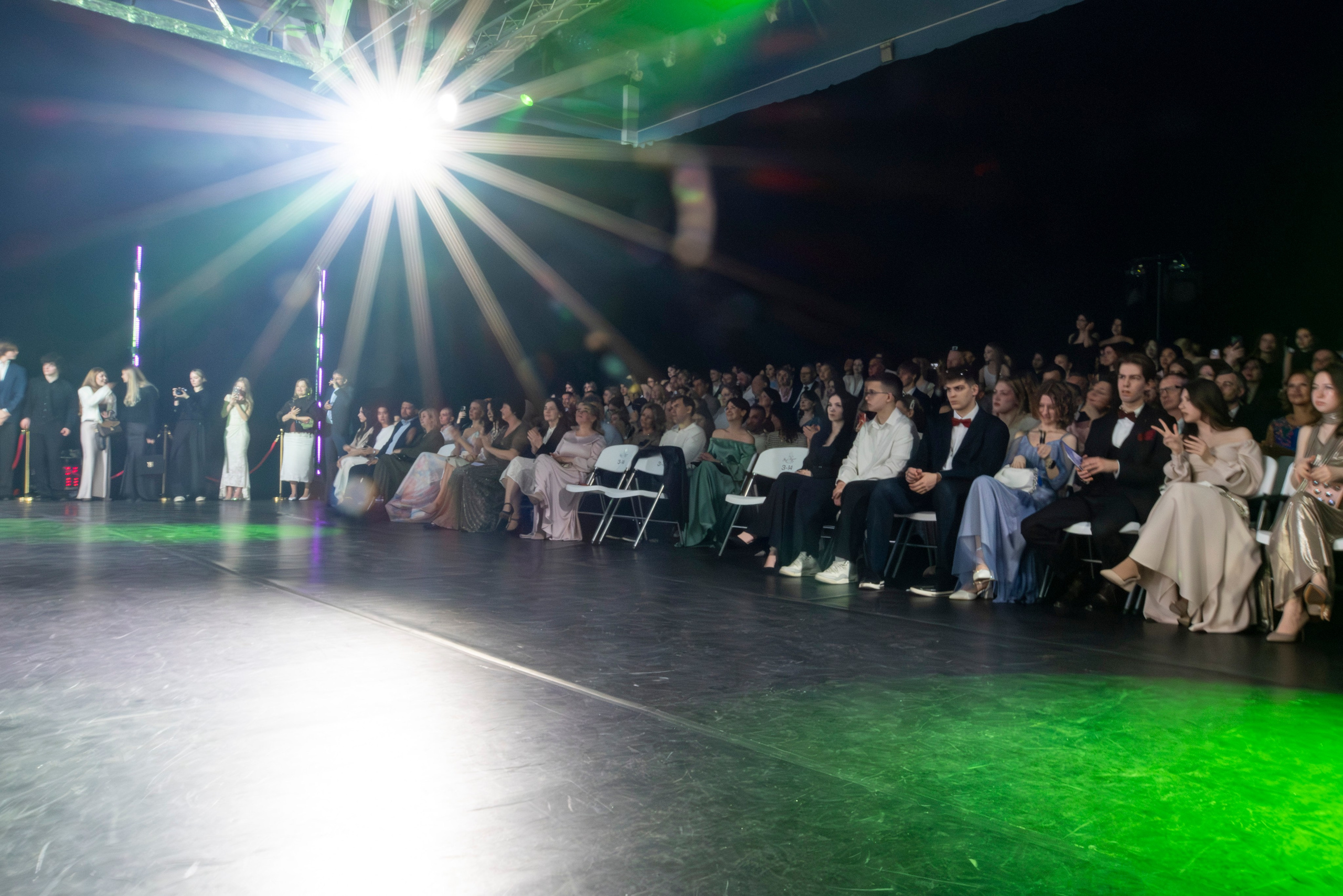 Бал Куркино. Фотограф Сергей Ловкий