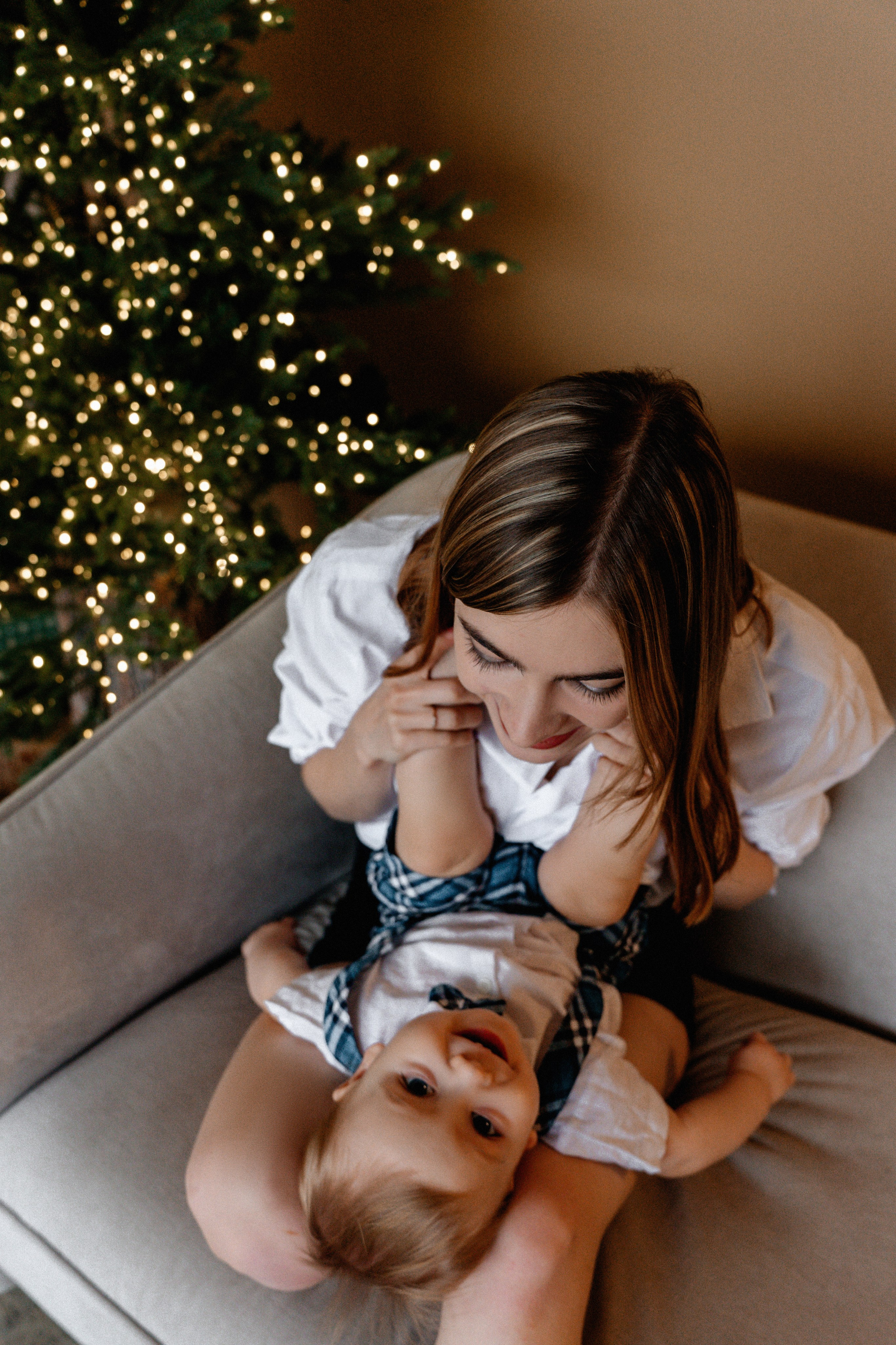 Наш сладкий малютка отметил годик. Ваш семейный фотограф в Минске — Вика Трегубова