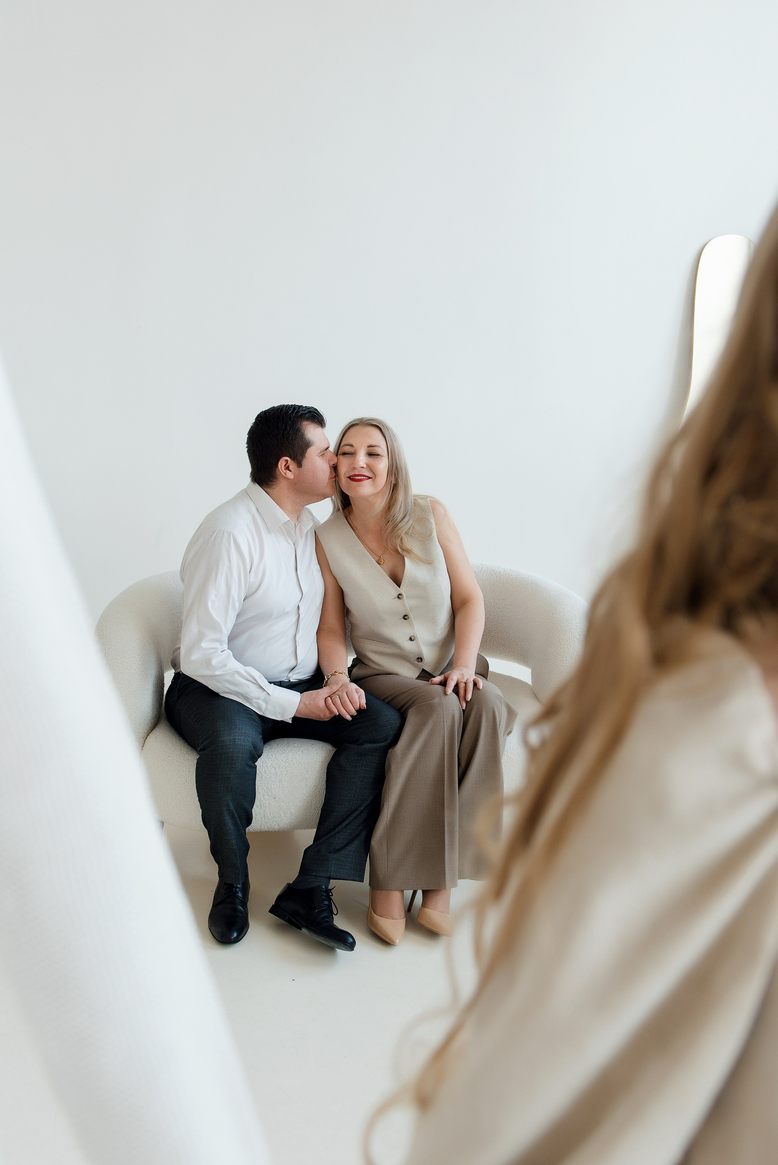 Семейная съемка в студии в Москве. Детский фотограф в Долгопрудном и Москве