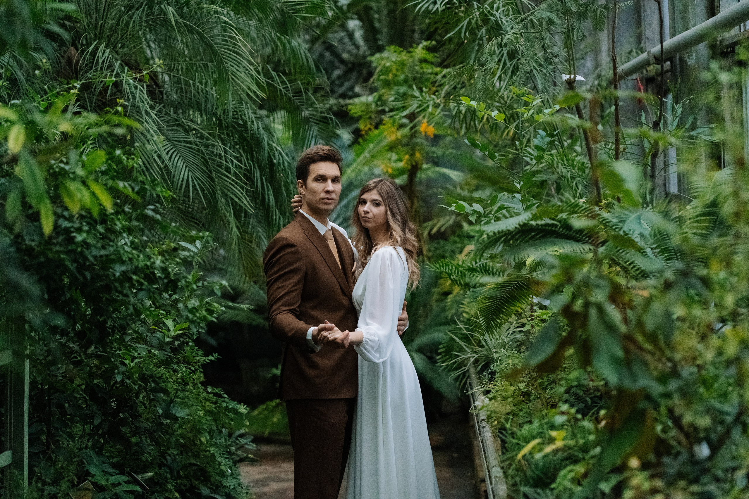 Свадебная фотосессия в оранжерее, Москва. Свадебный фотограф в Москве Анна Полушина